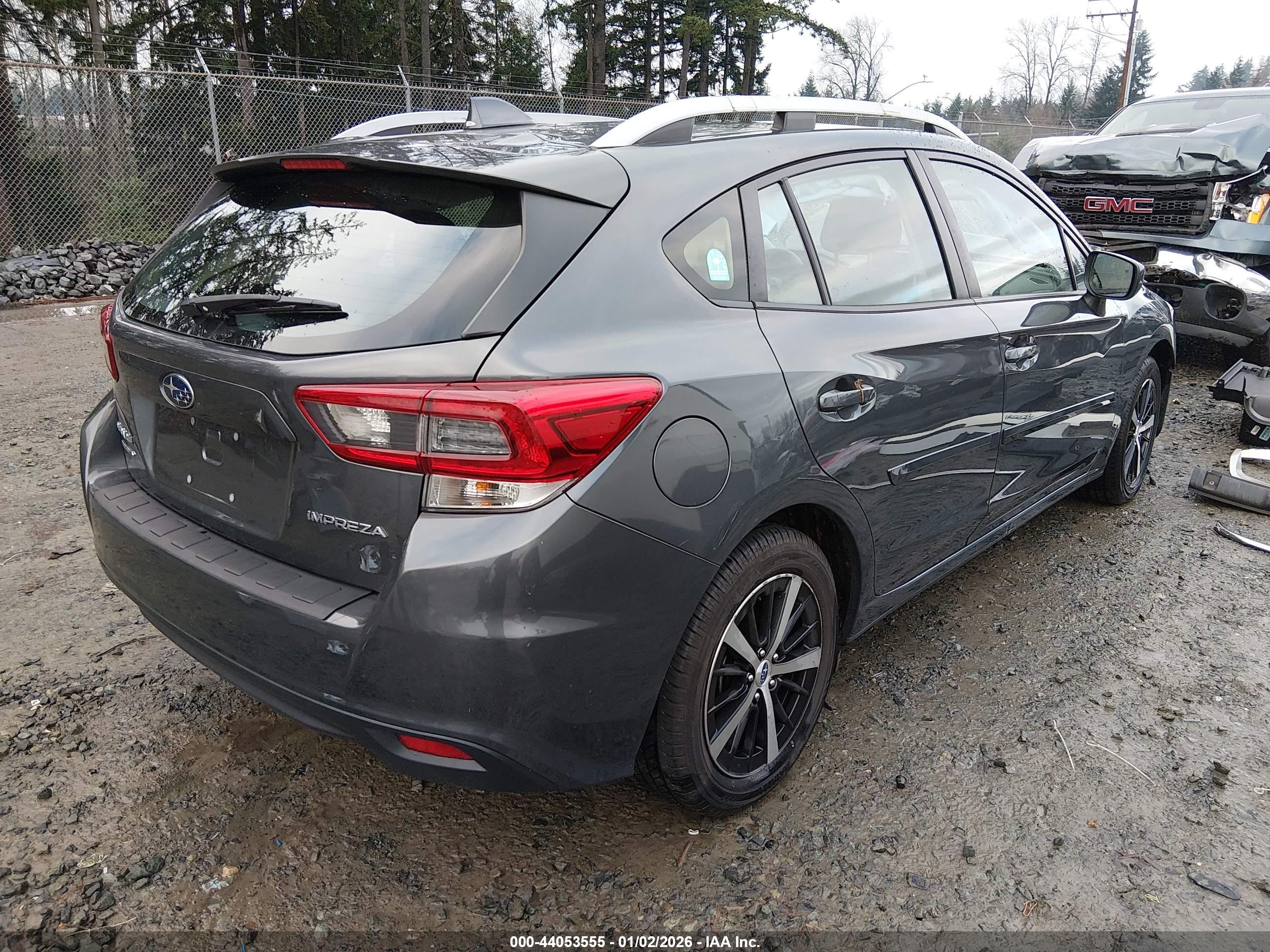 SUBARU IMPREZA image 4