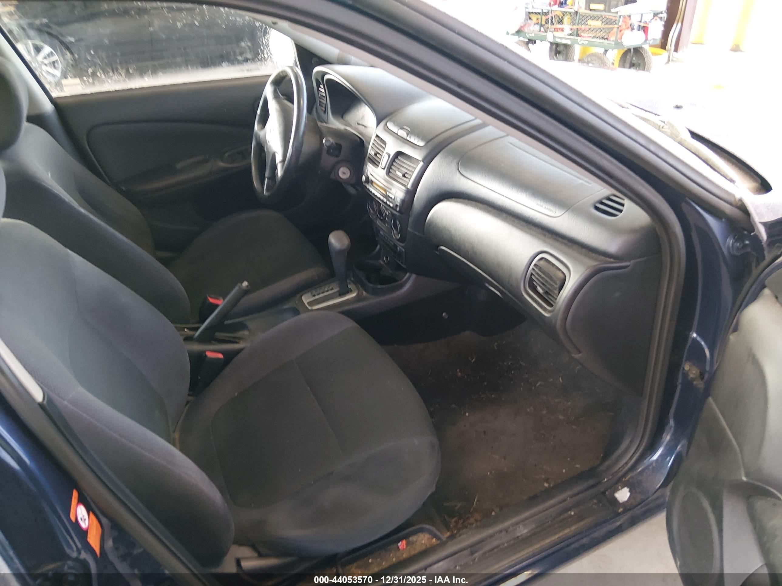NISSAN SENTRA image 5