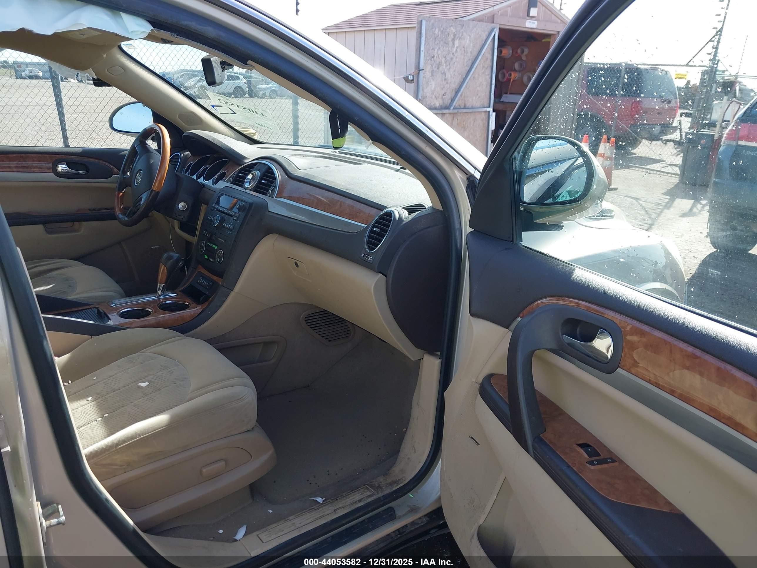 BUICK ENCLAVE image 5