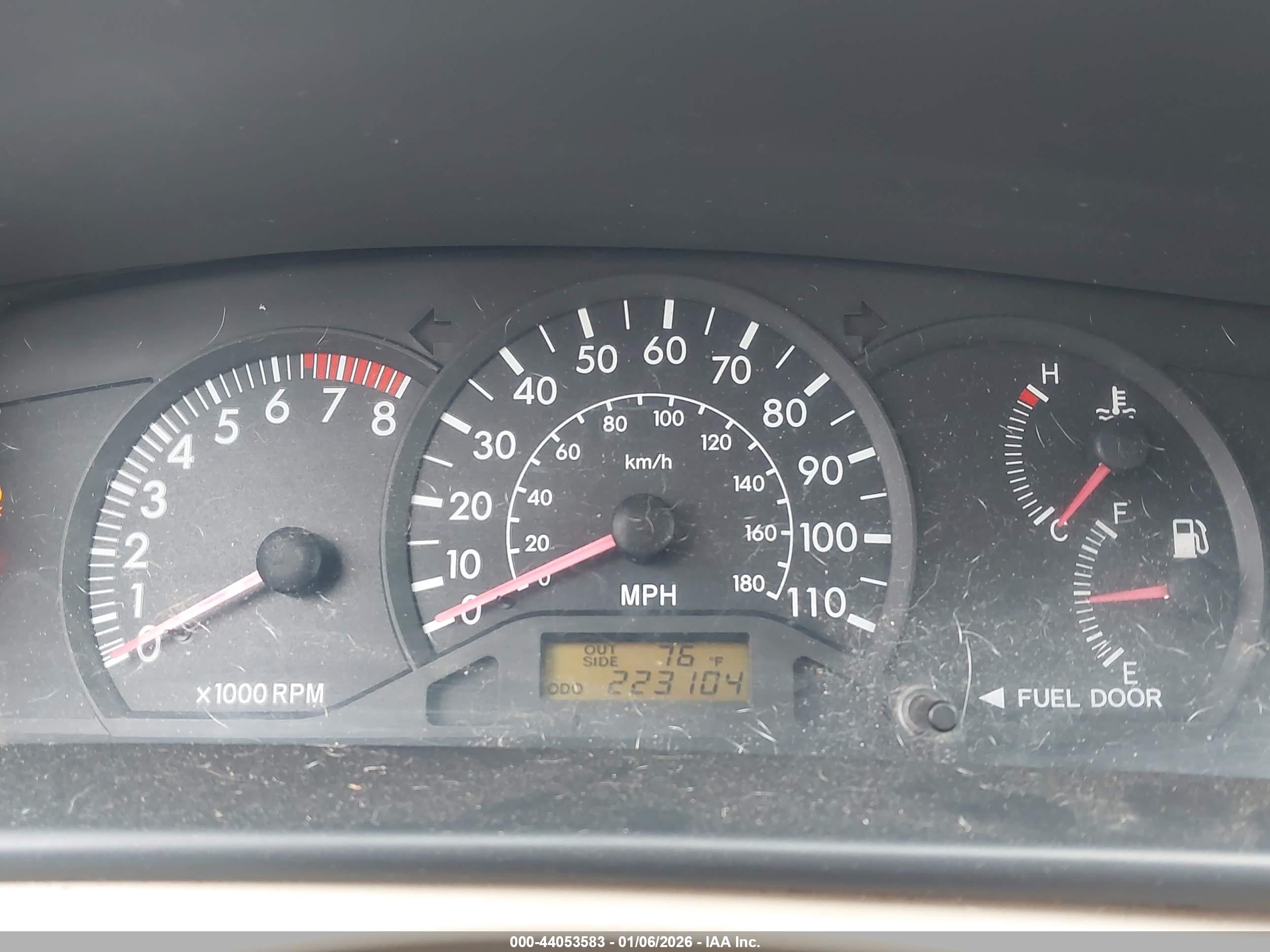 TOYOTA COROLLA image 7