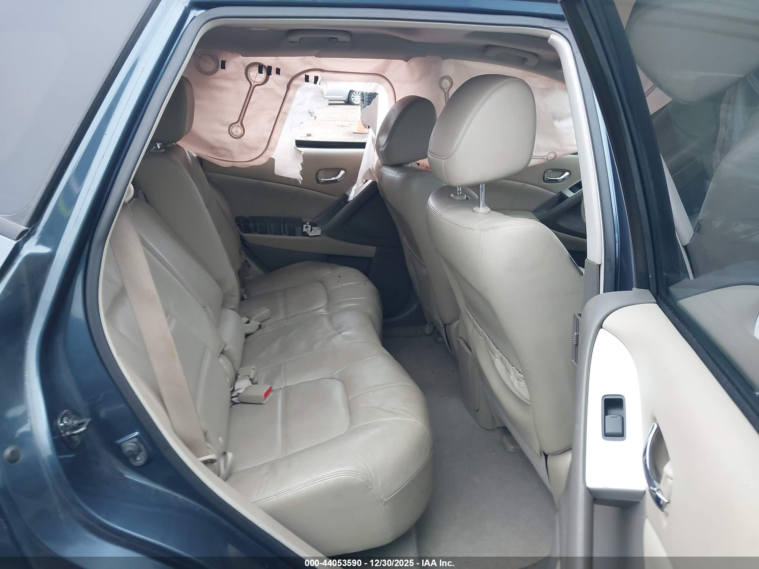 NISSAN MURANO image 8
