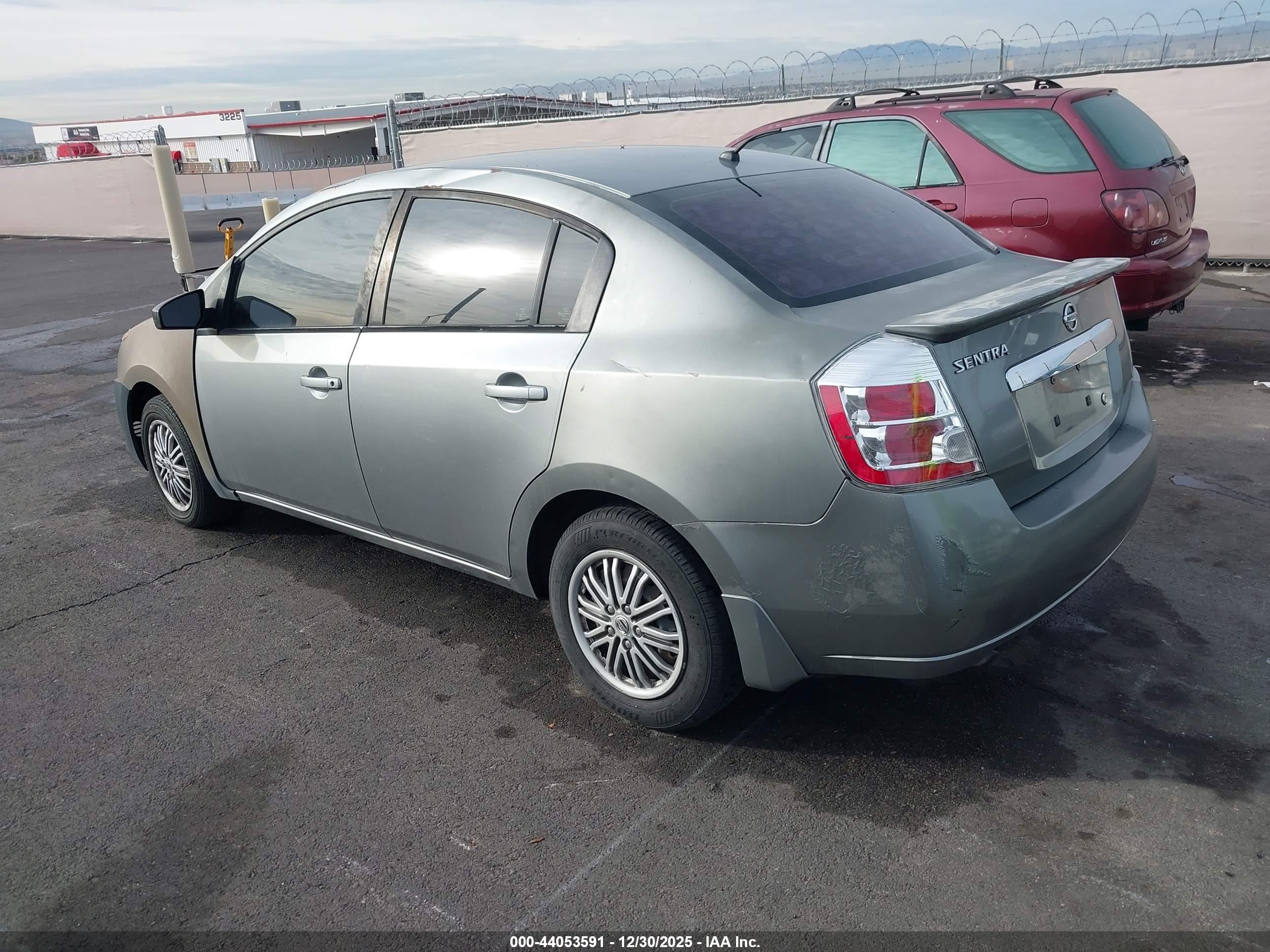 NISSAN SENTRA image 3