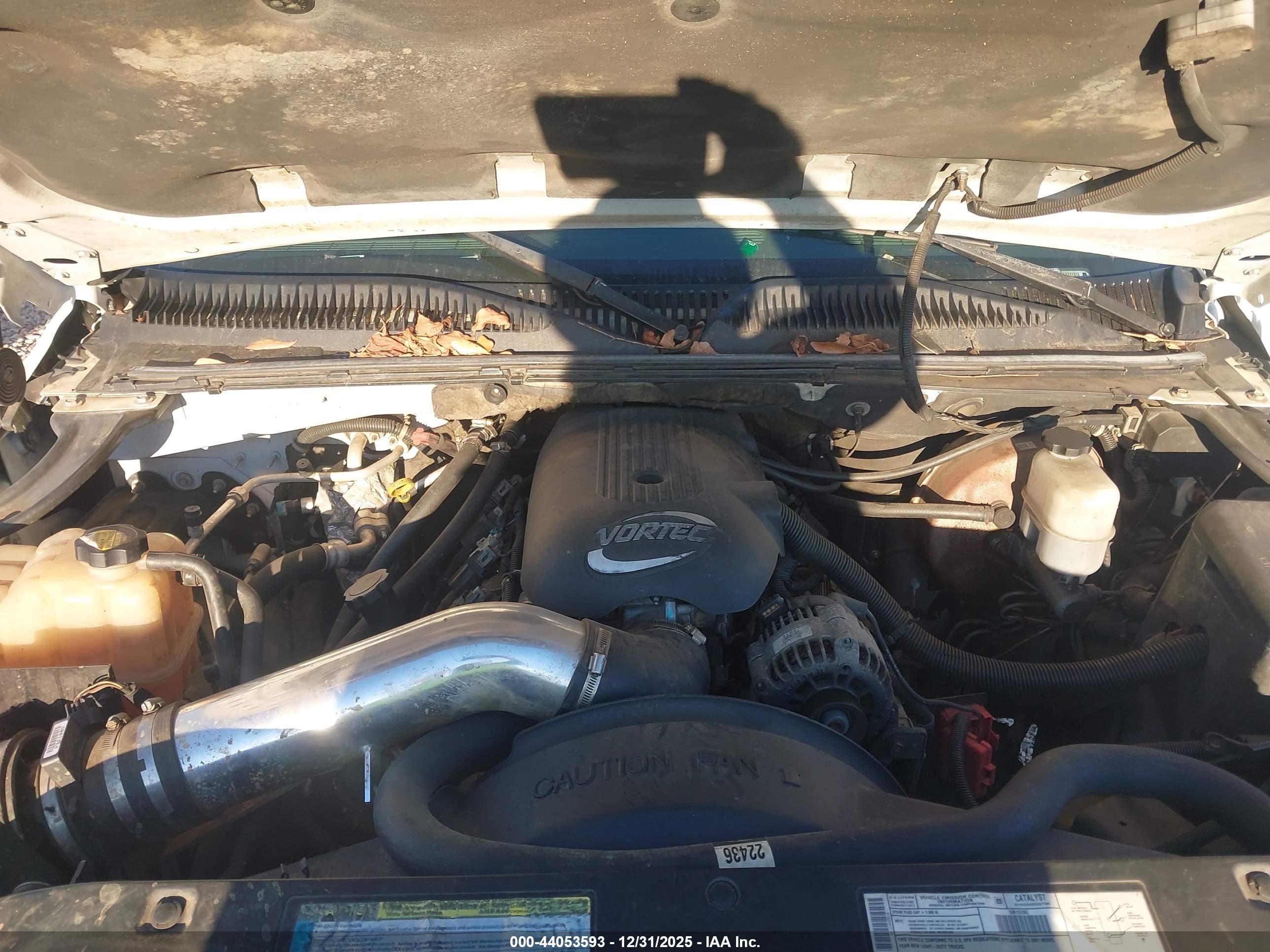 GMC YUKON image 10