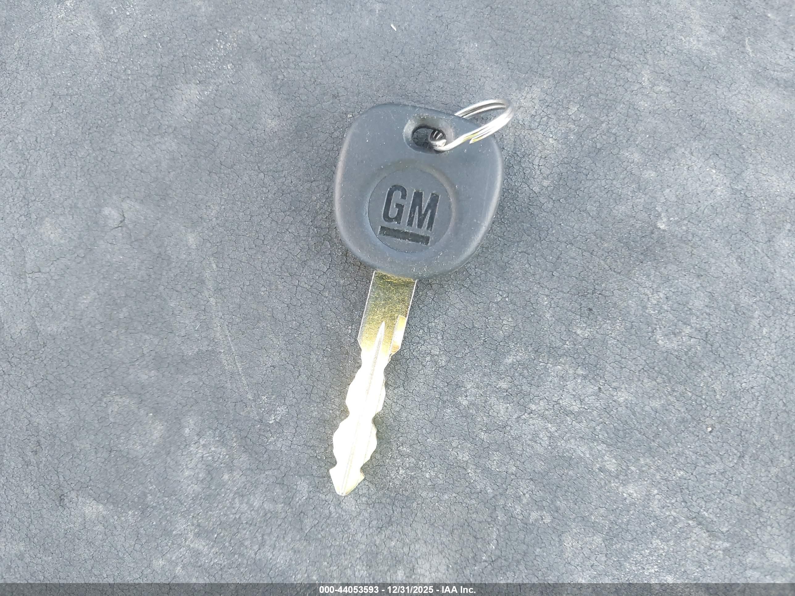 GMC YUKON image 11