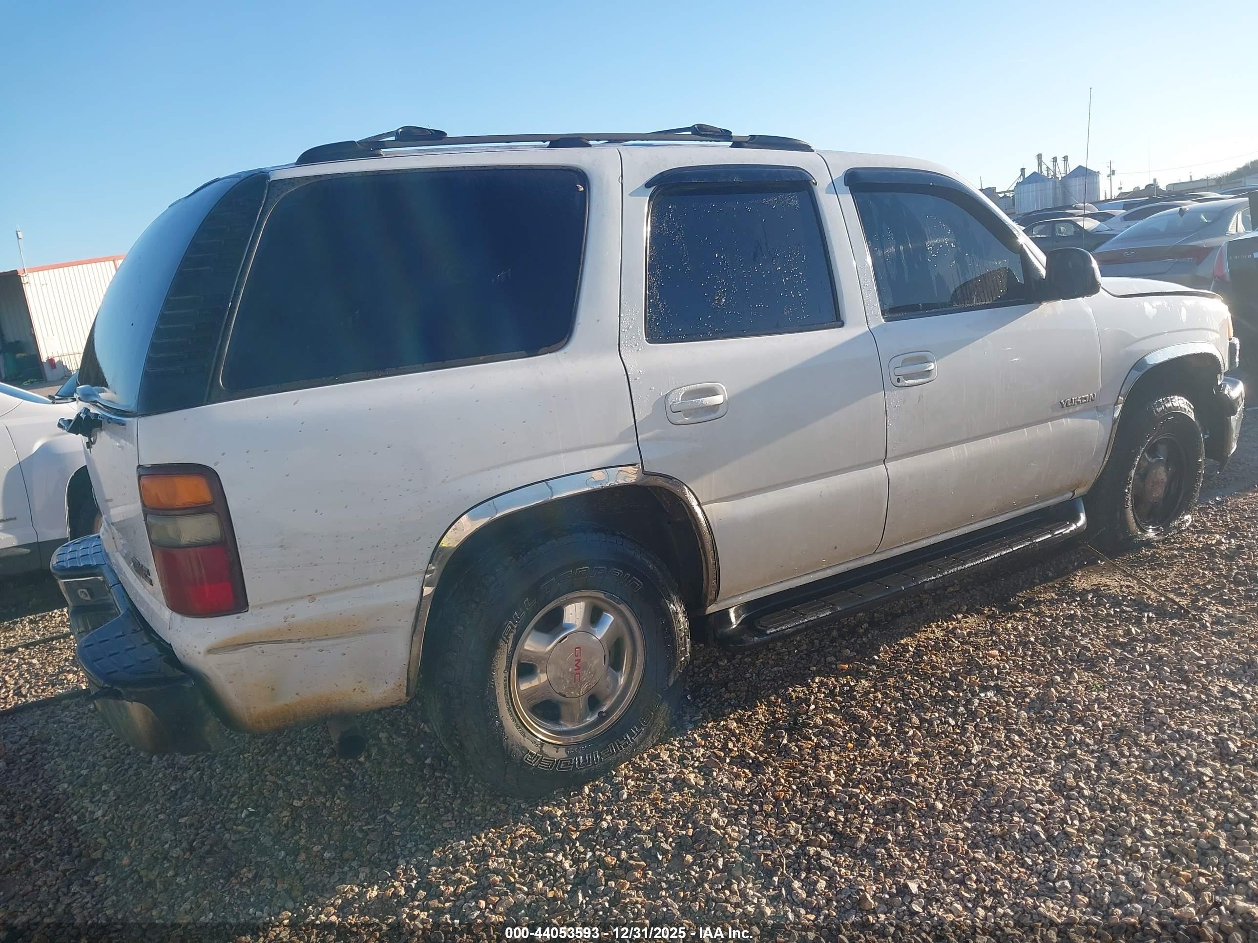 GMC YUKON image 4