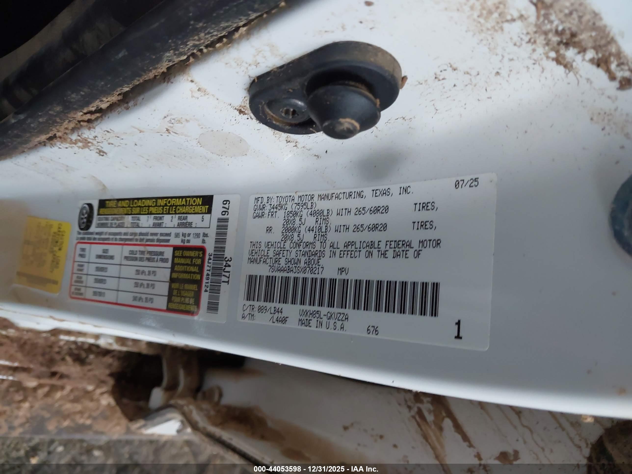 TOYOTA SEQUOIA image 9
