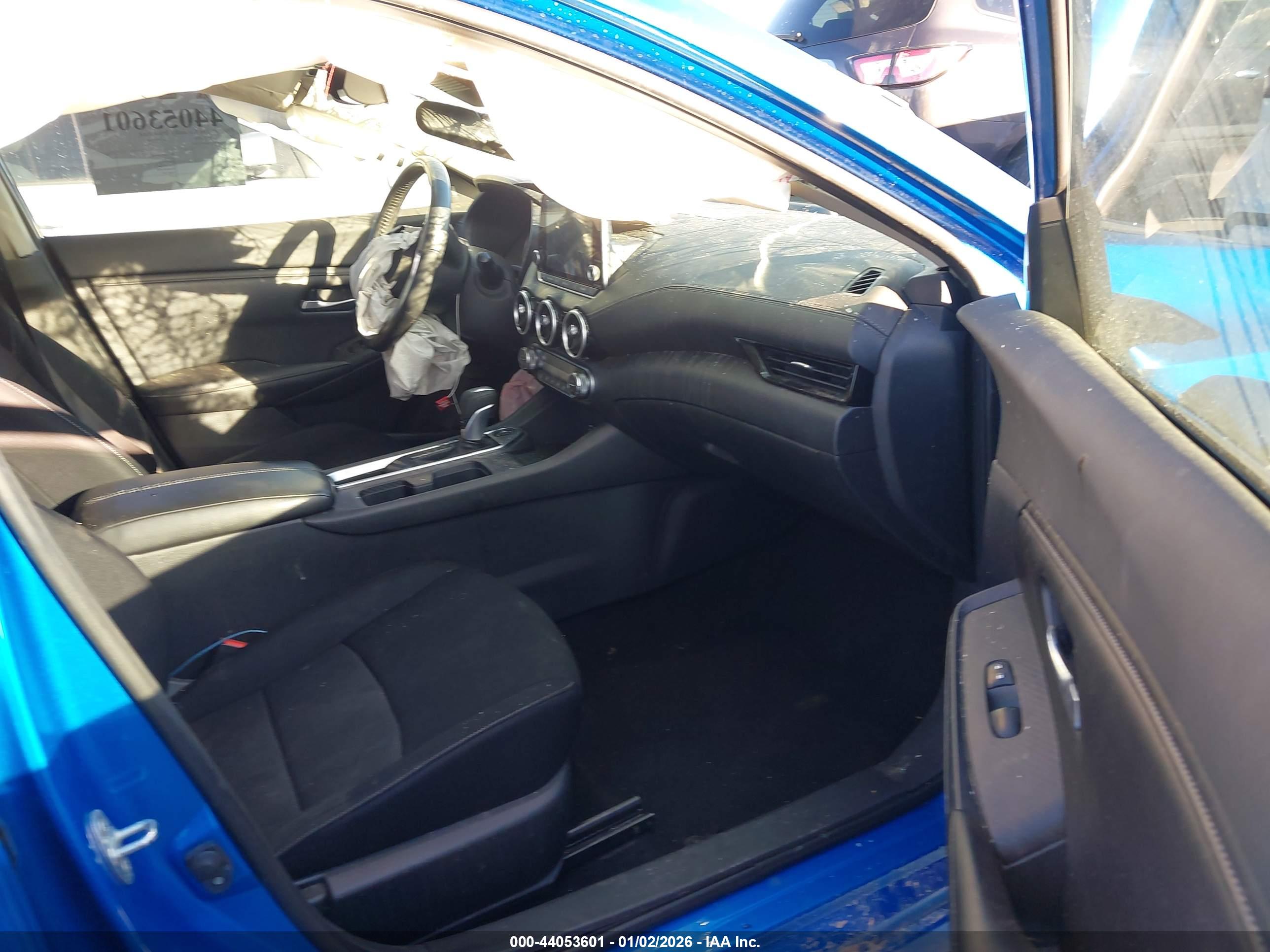 NISSAN SENTRA image 5