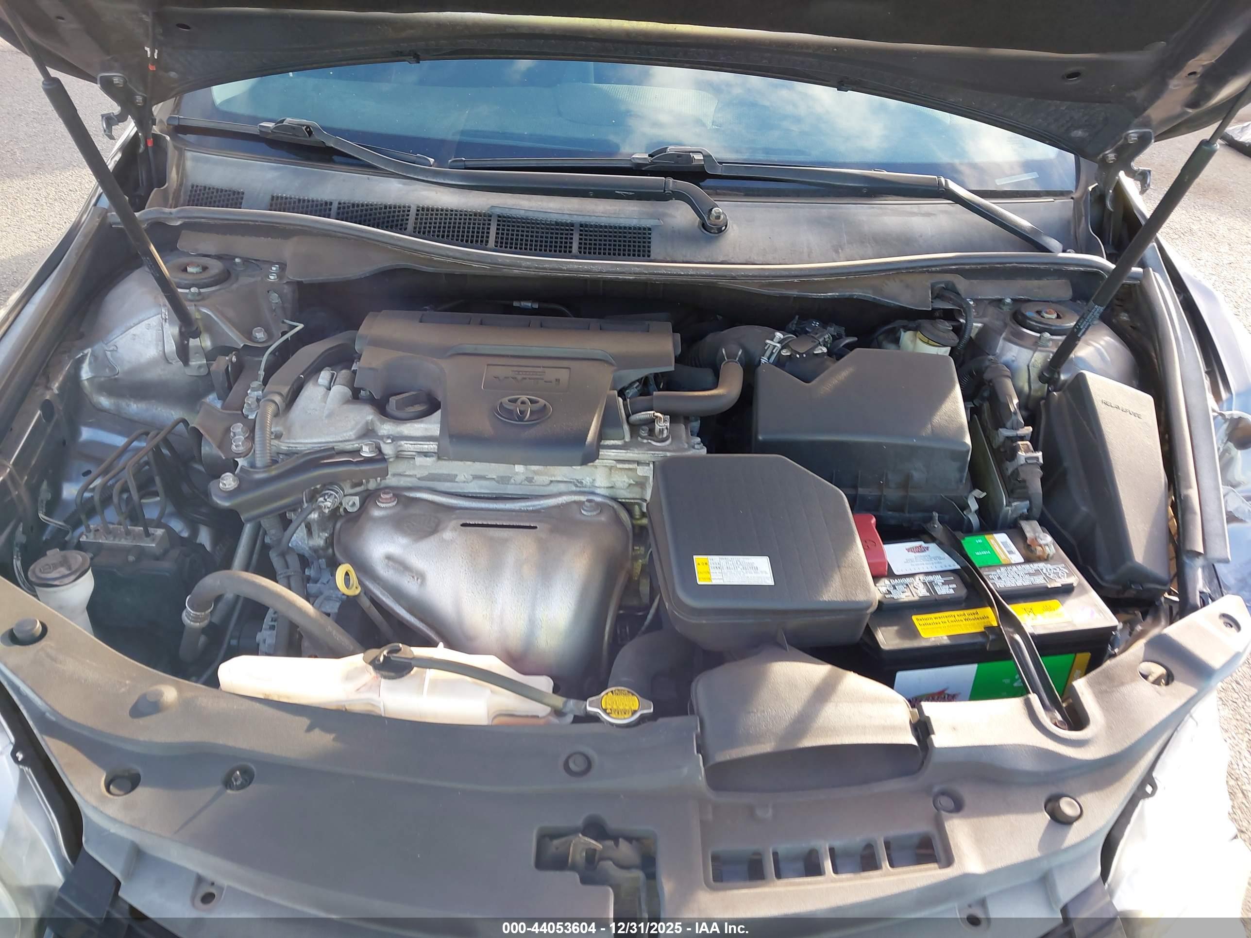 TOYOTA CAMRY image 10