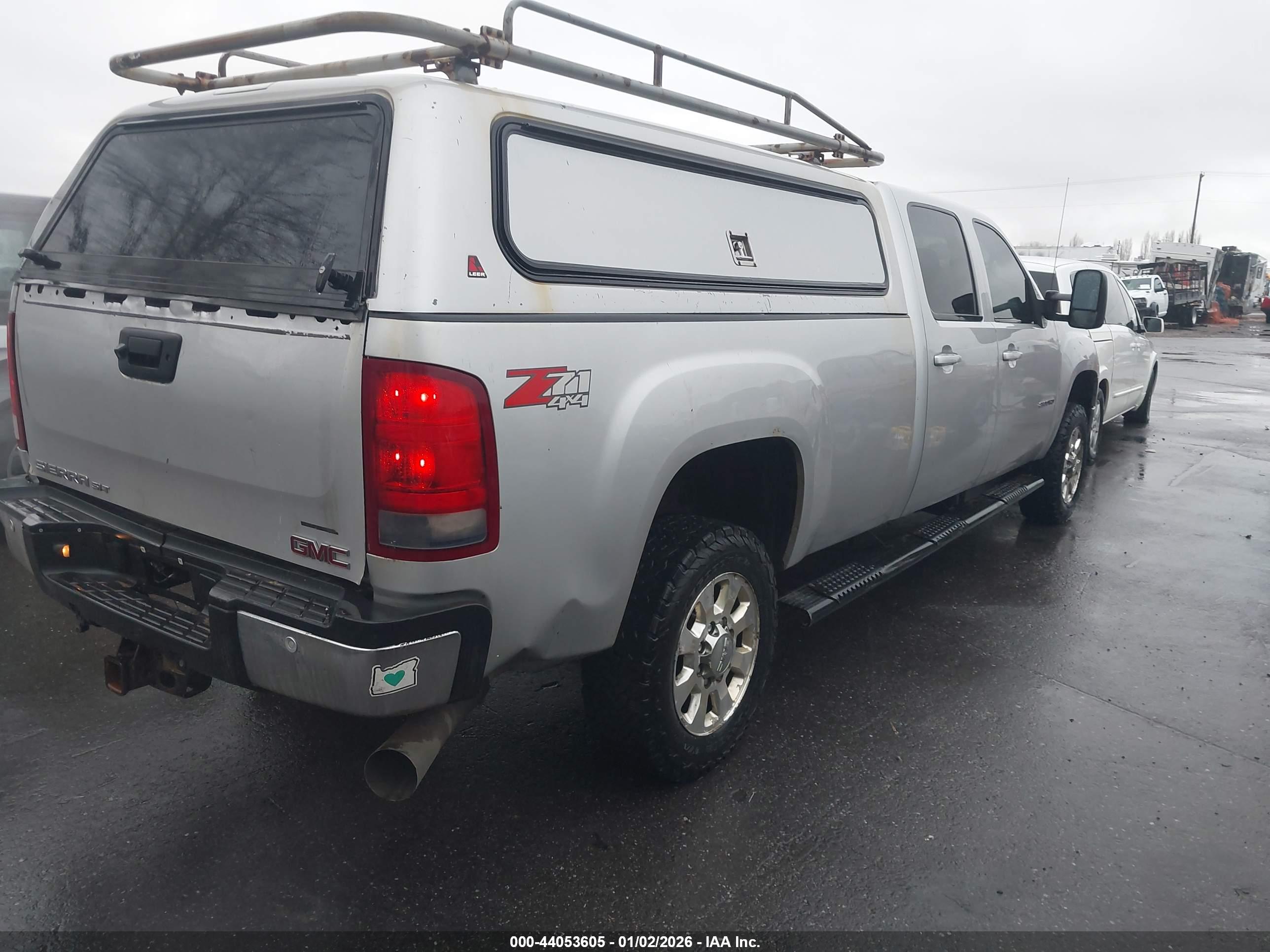 GMC SIERRA image 4