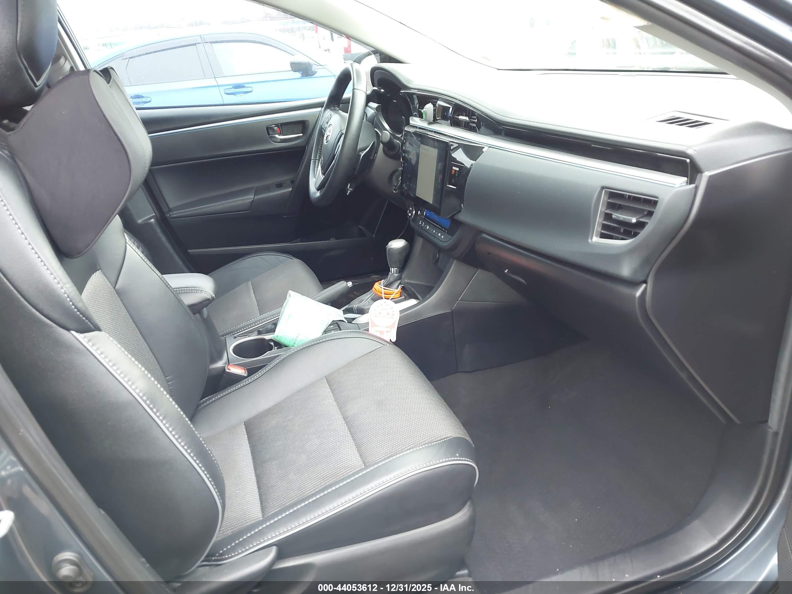 TOYOTA COROLLA image 5