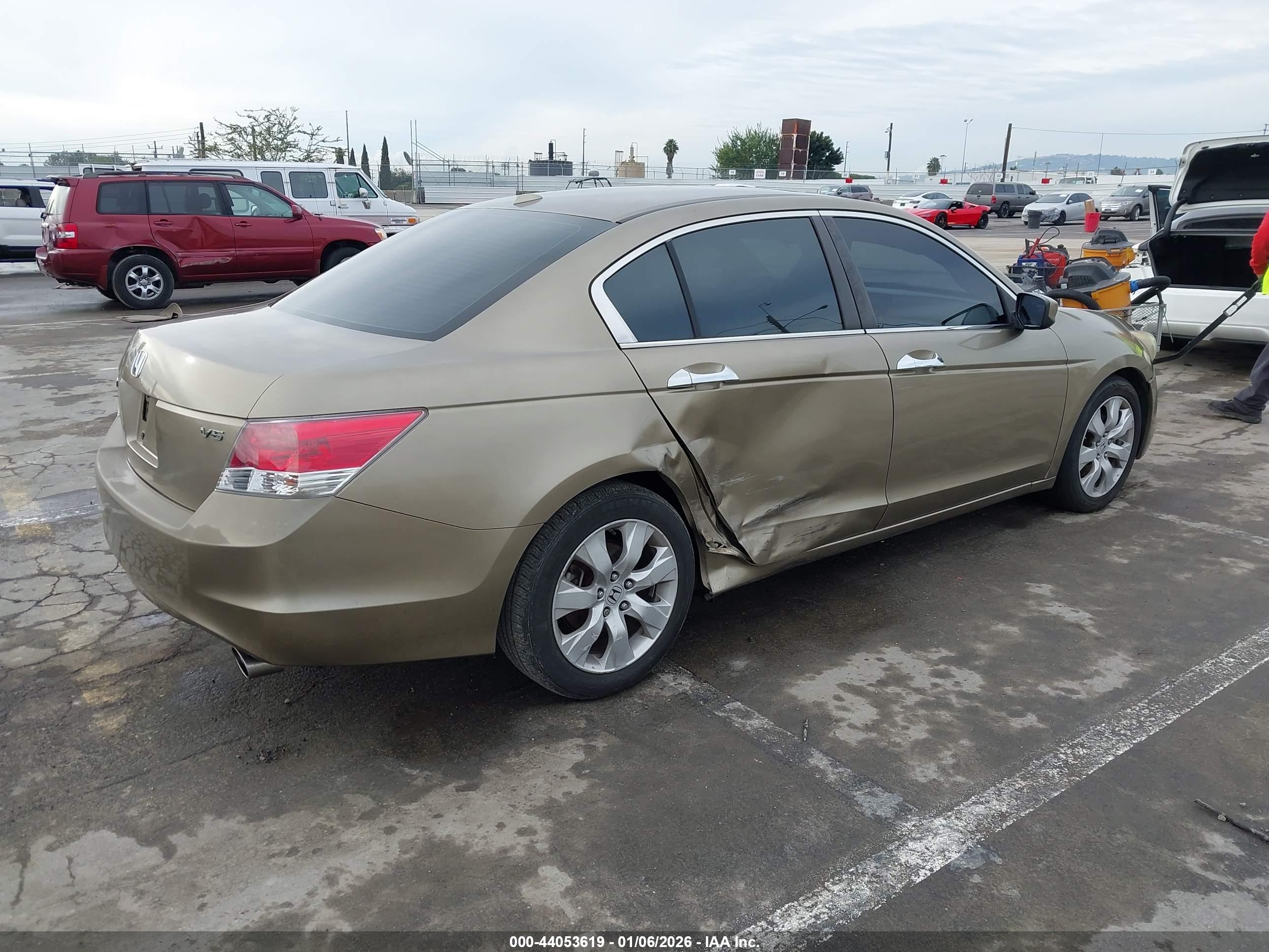 HONDA ACCORD image 4