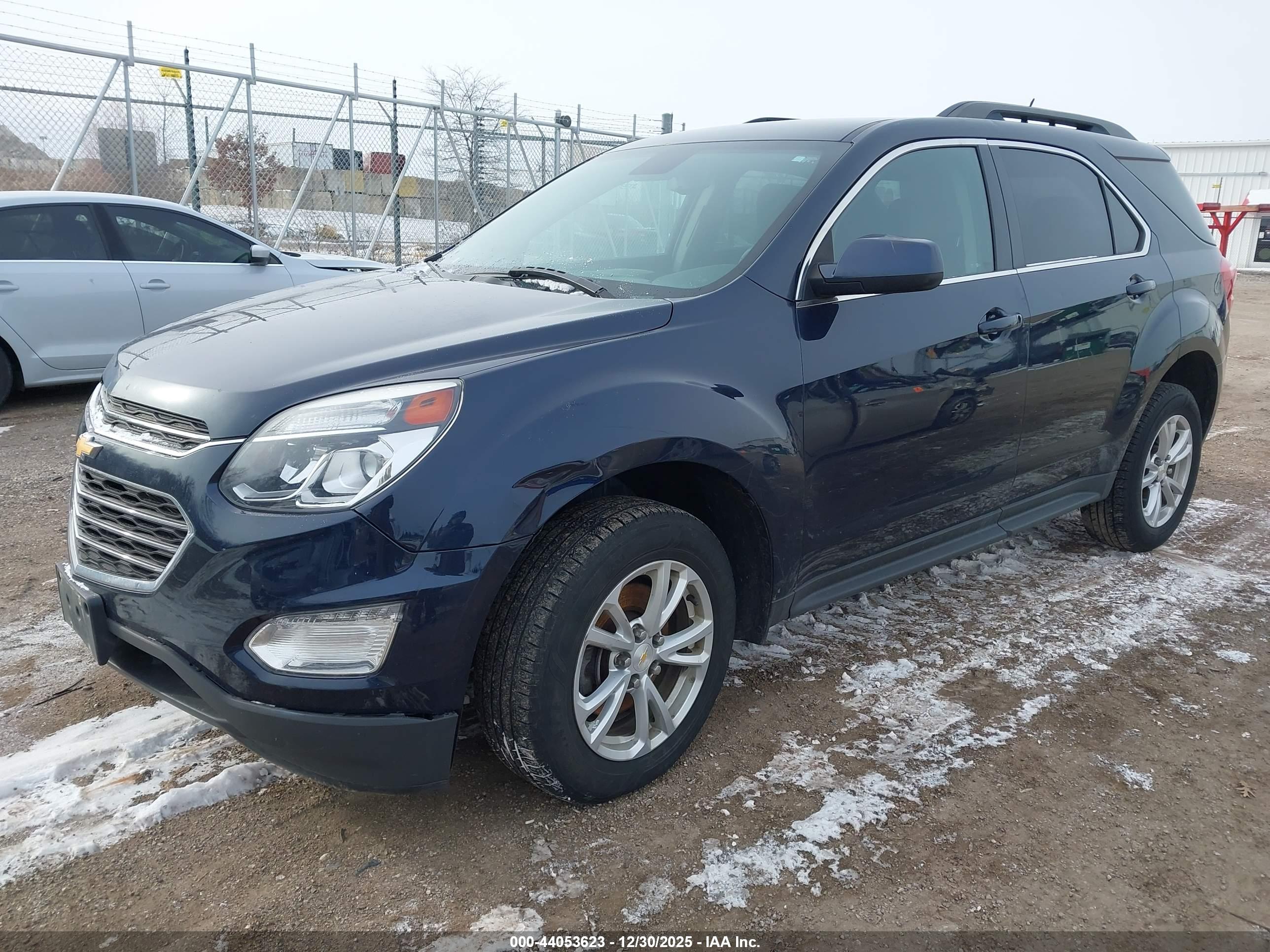 CHEVROLET EQUINOX image 2
