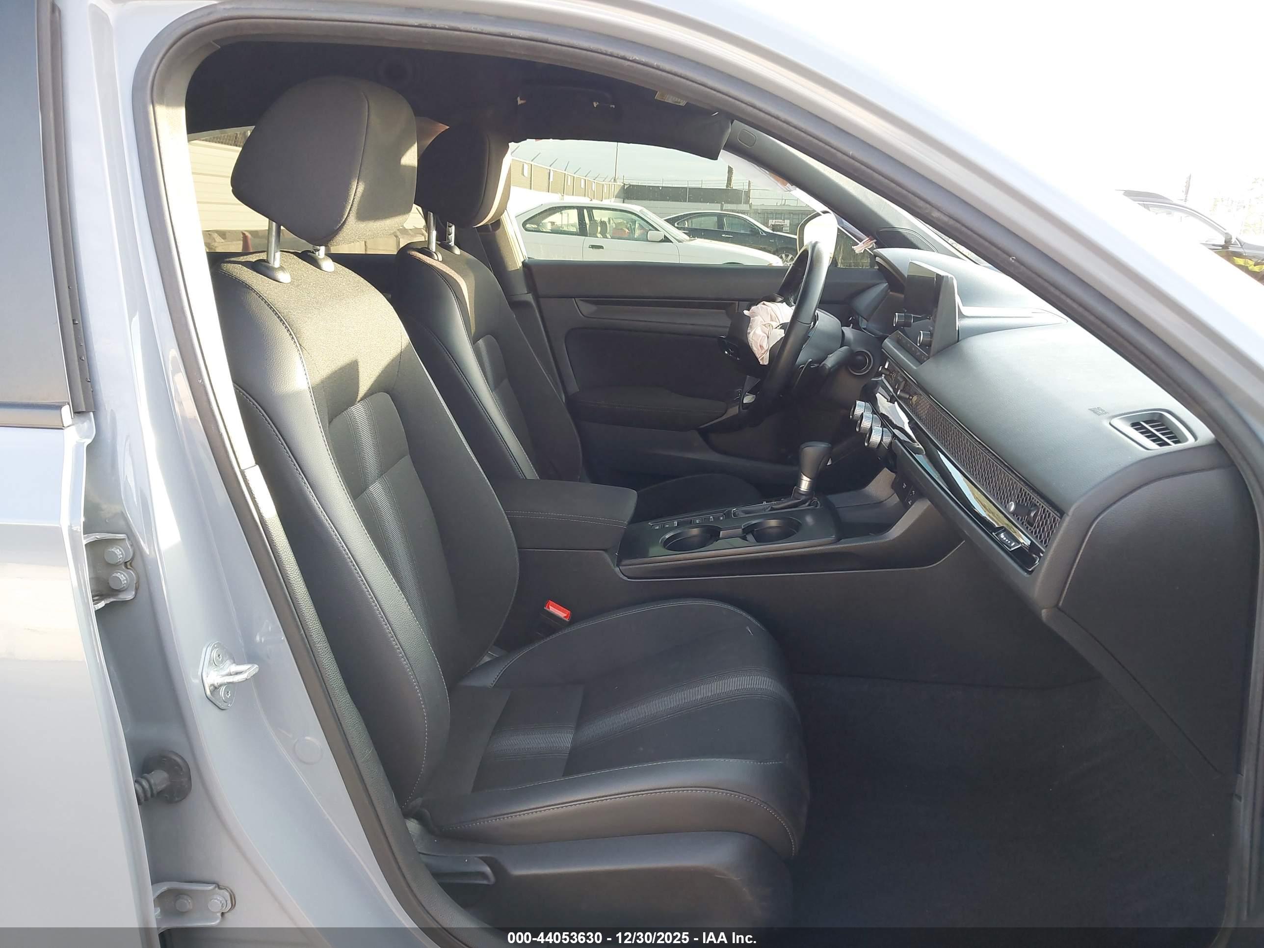 HONDA CIVIC image 5
