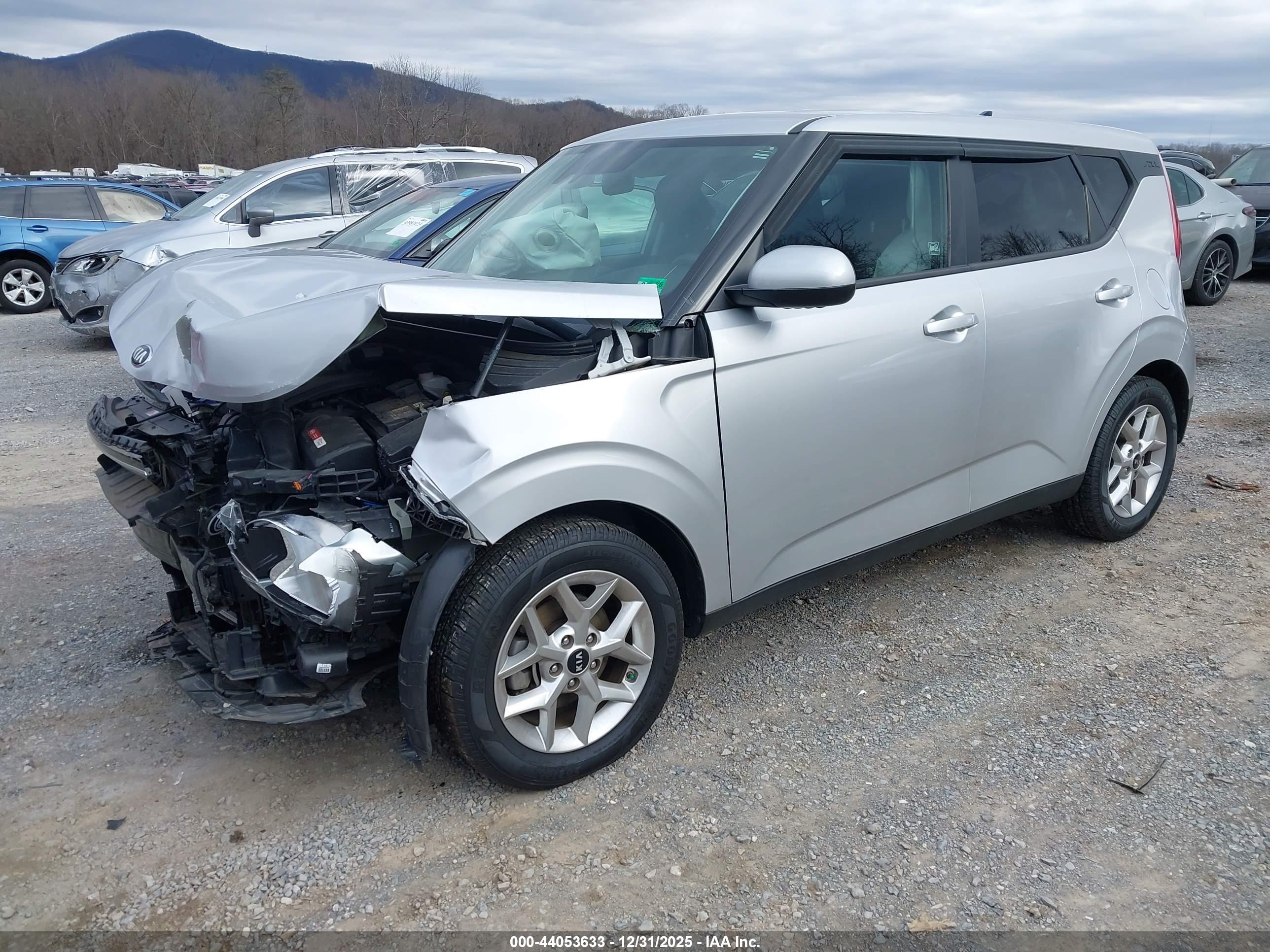 KIA SOUL image 2