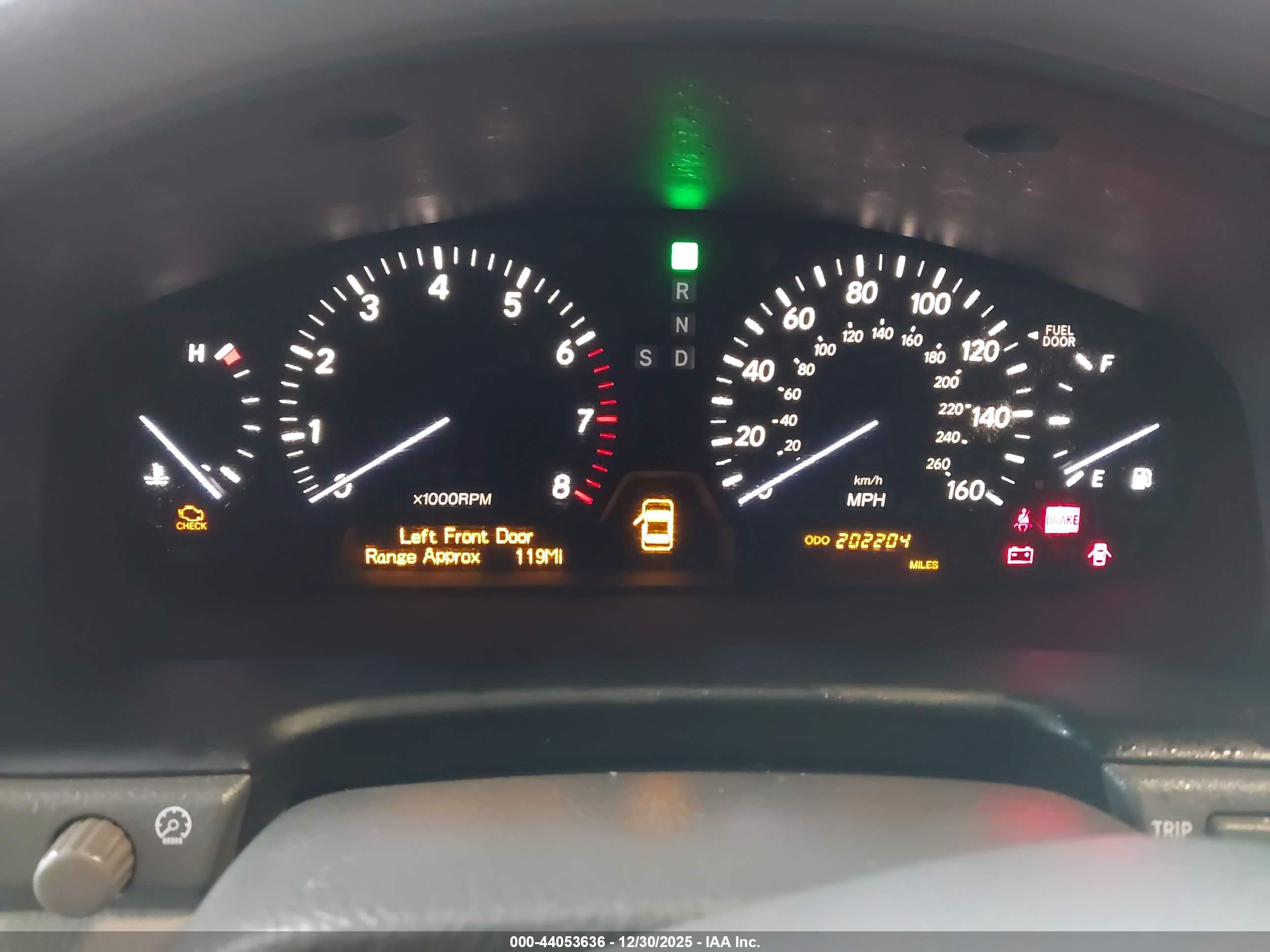LEXUS LS image 7