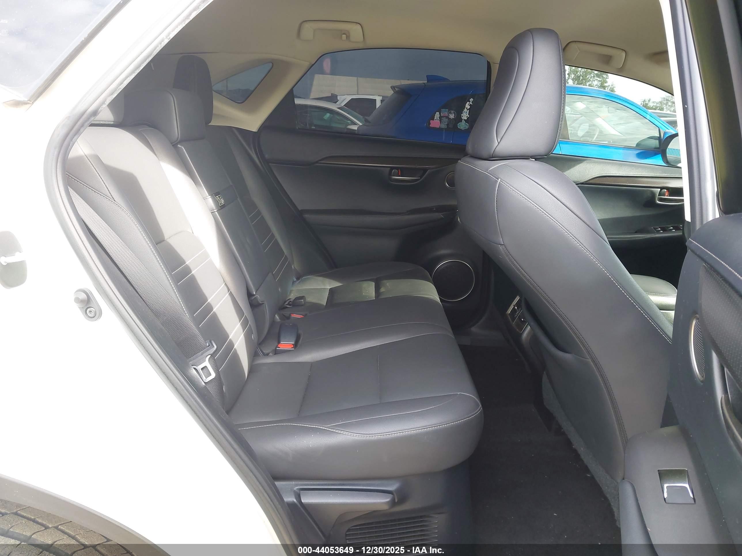 LEXUS NX image 8
