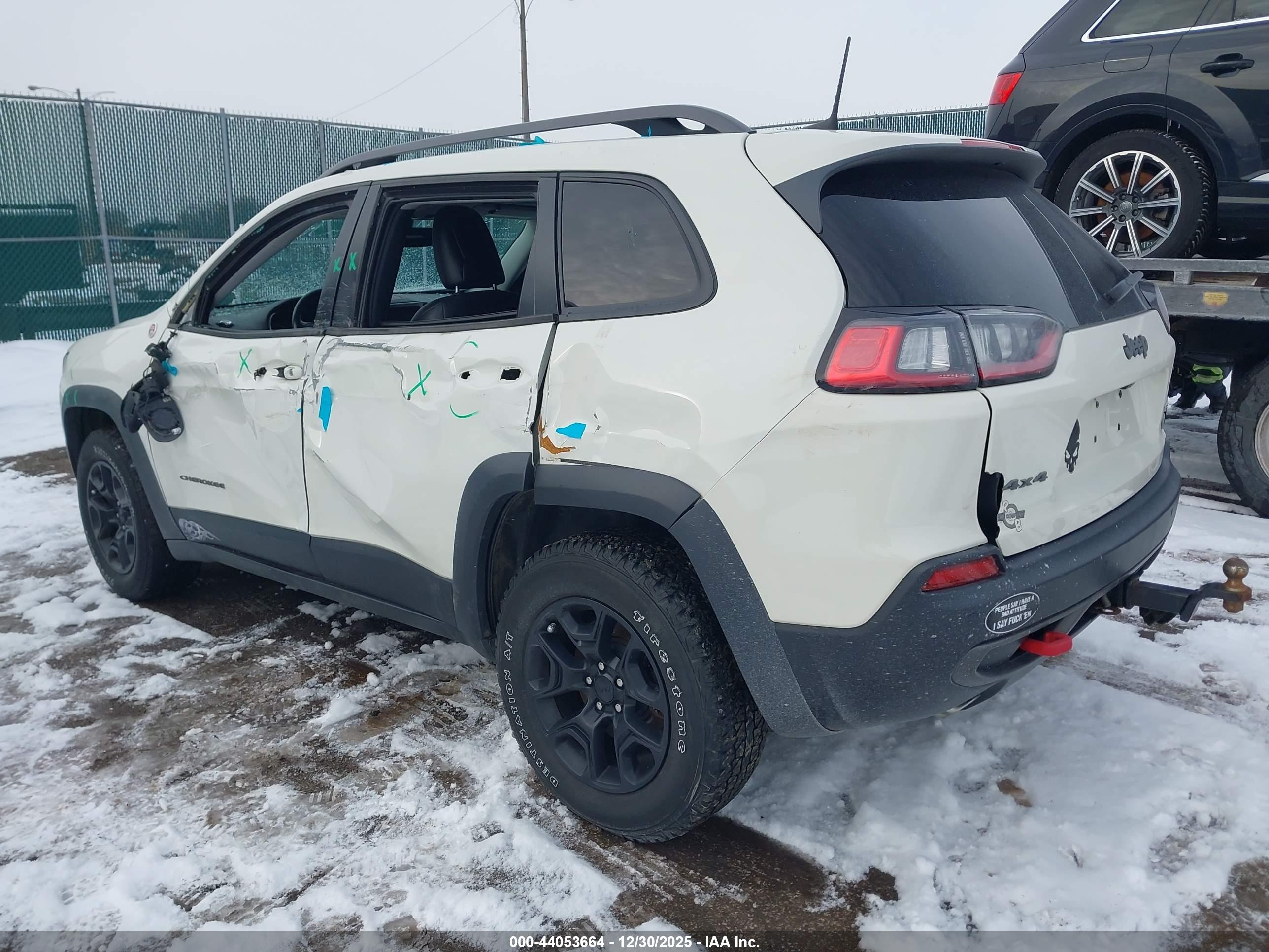 JEEP CHEROKEE image 3