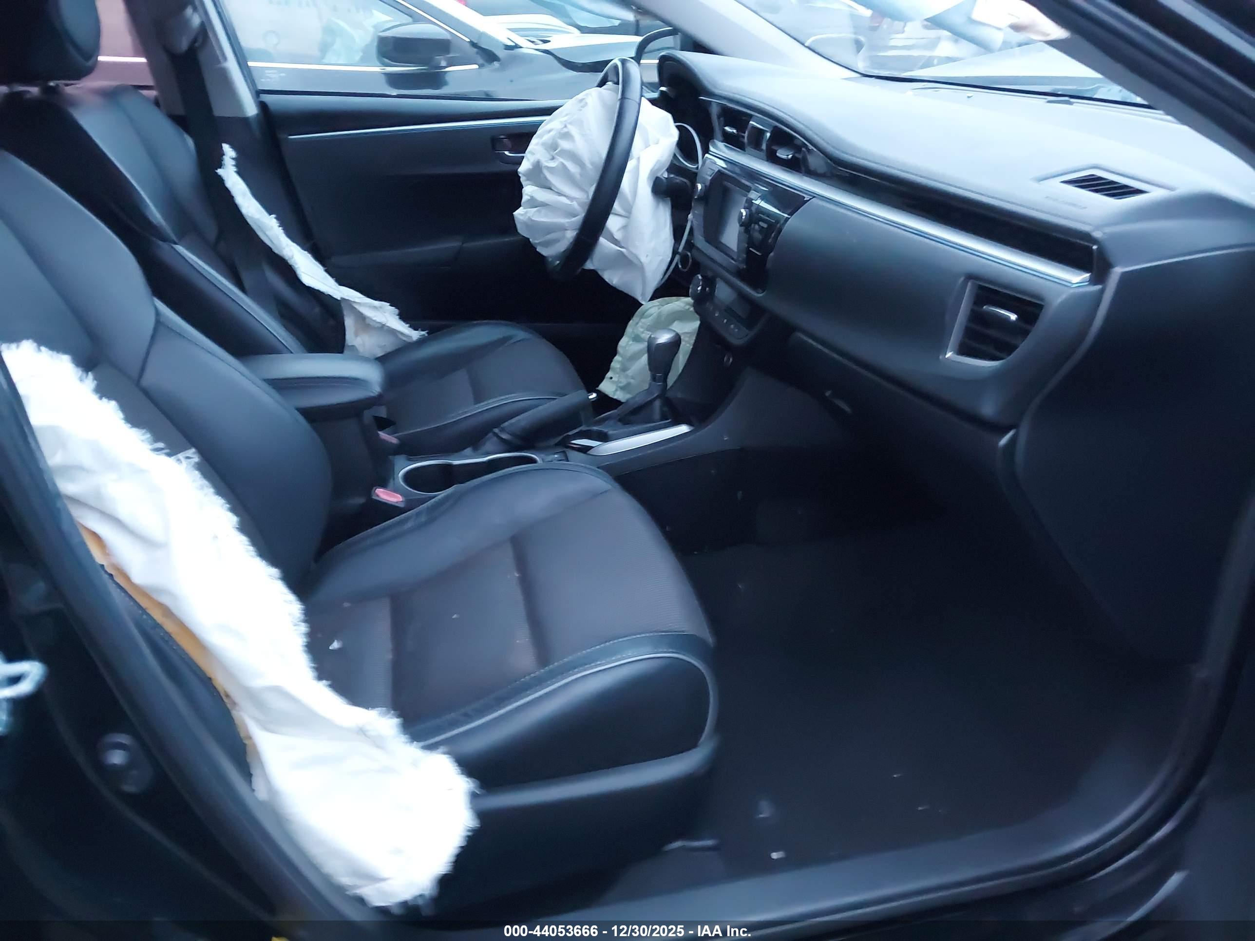 TOYOTA COROLLA image 5