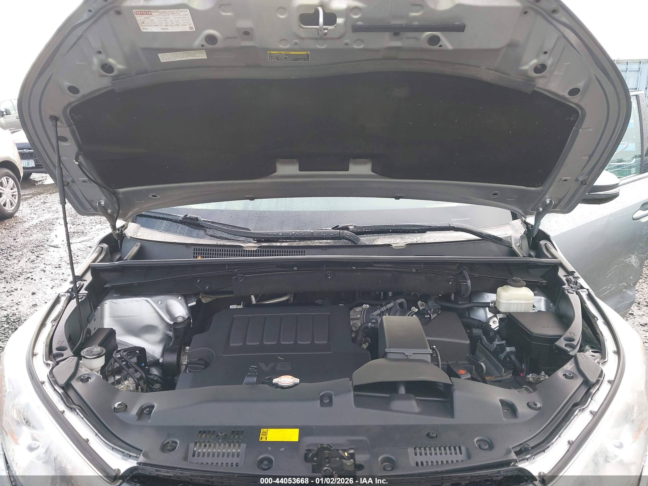 TOYOTA HIGHLANDER image 10