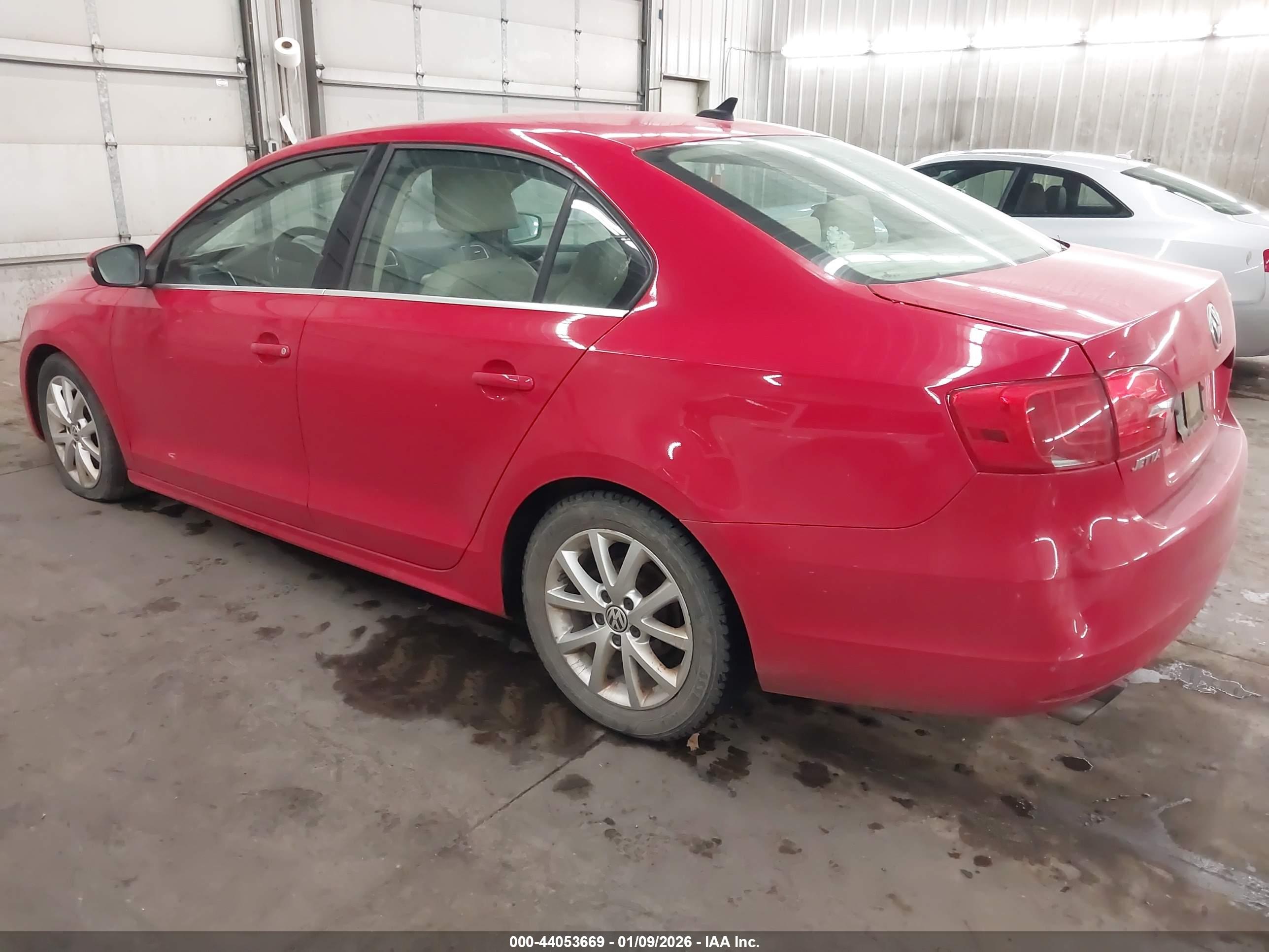 VOLKSWAGEN JETTA image 3