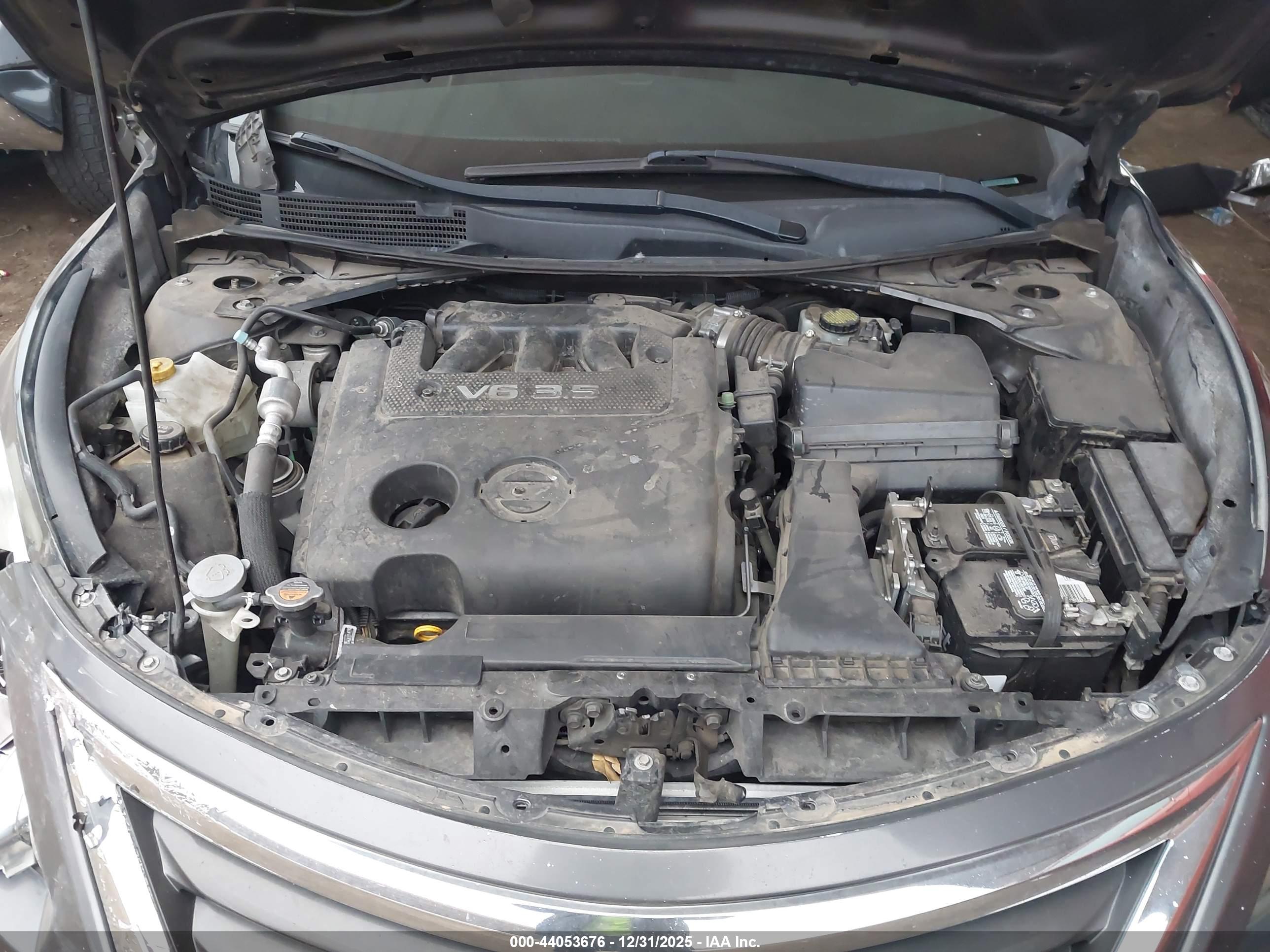 NISSAN ALTIMA image 10