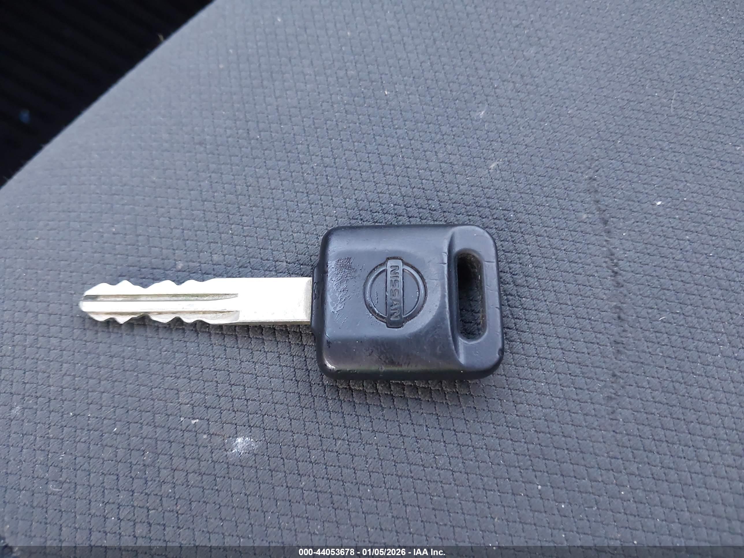 NISSAN NV200 image 11