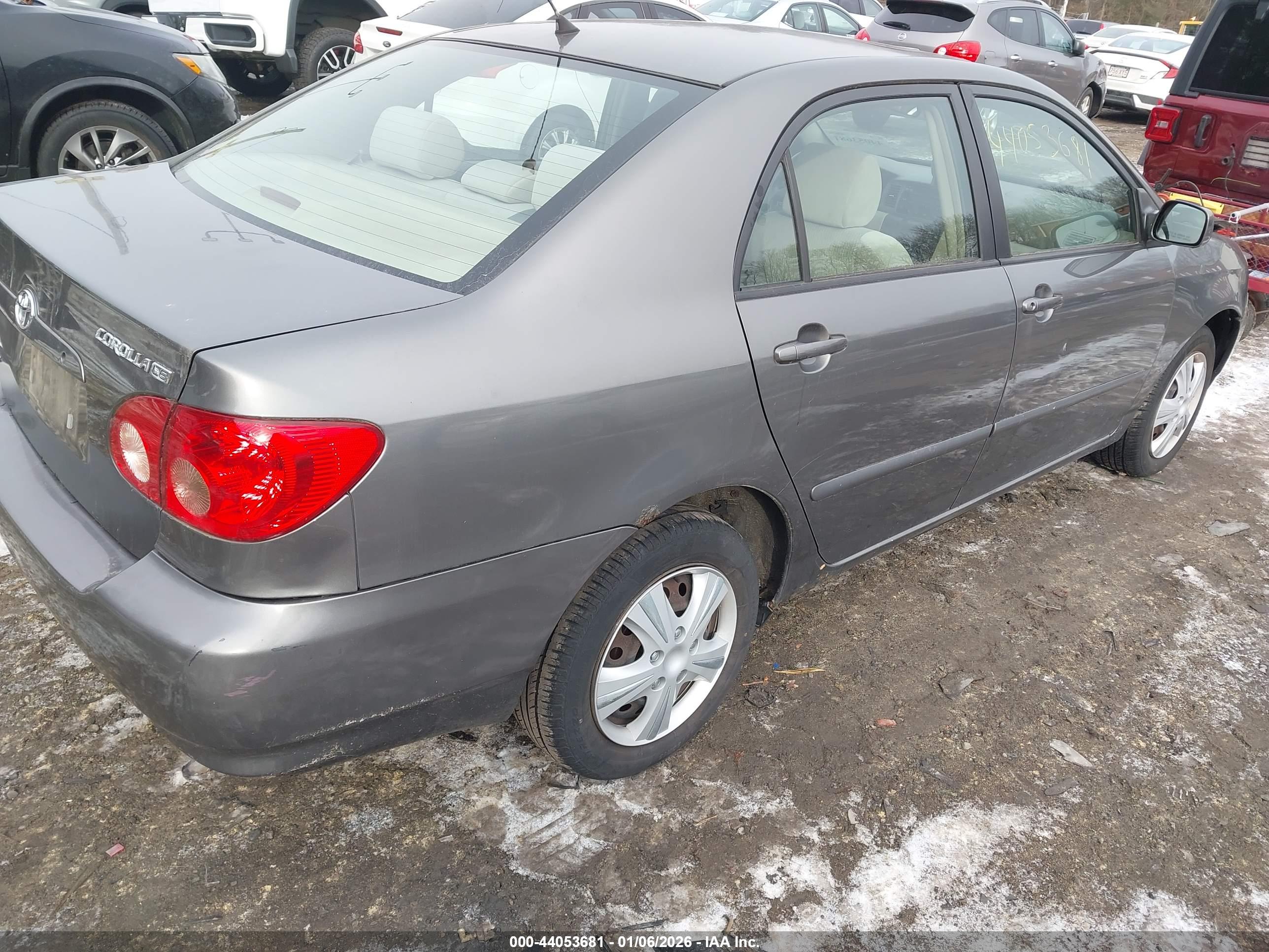 TOYOTA COROLLA image 4