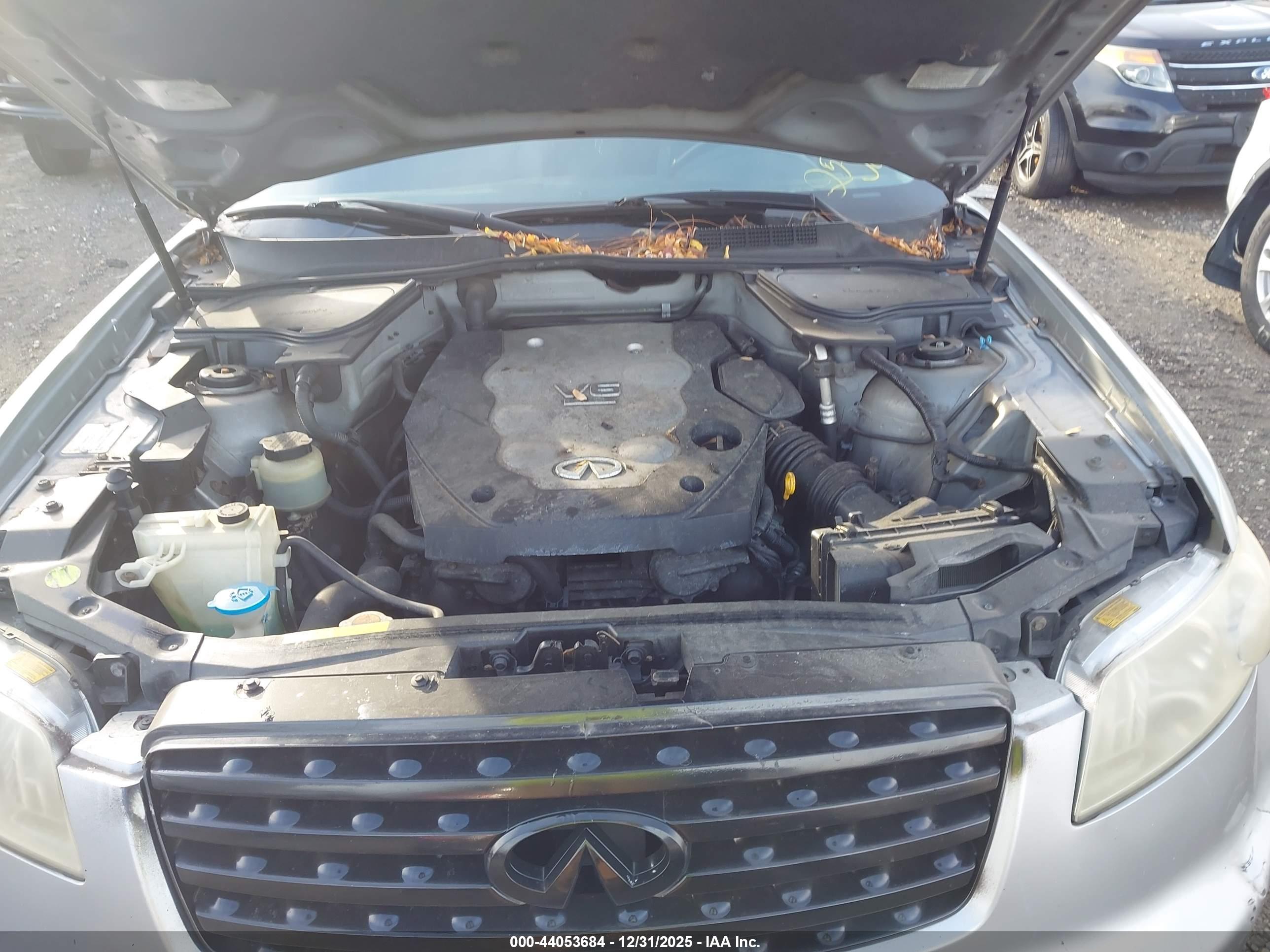 INFINITI FX35 image 10