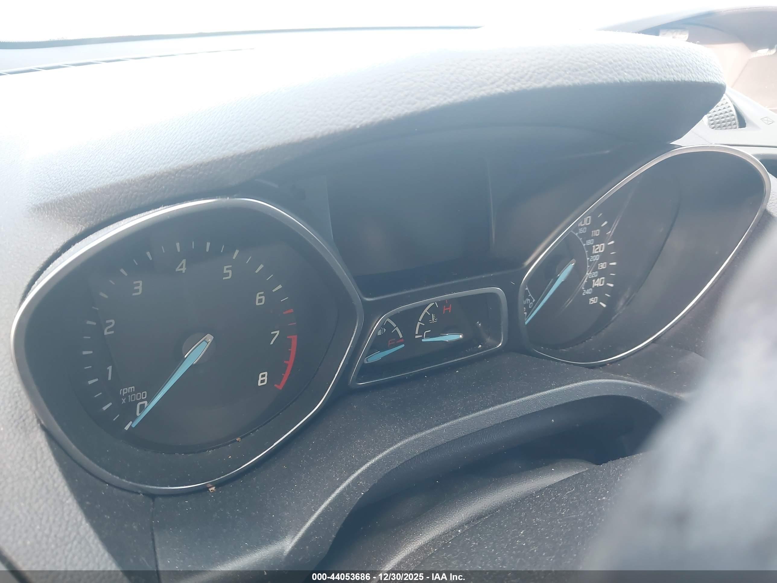 FORD ESCAPE image 7