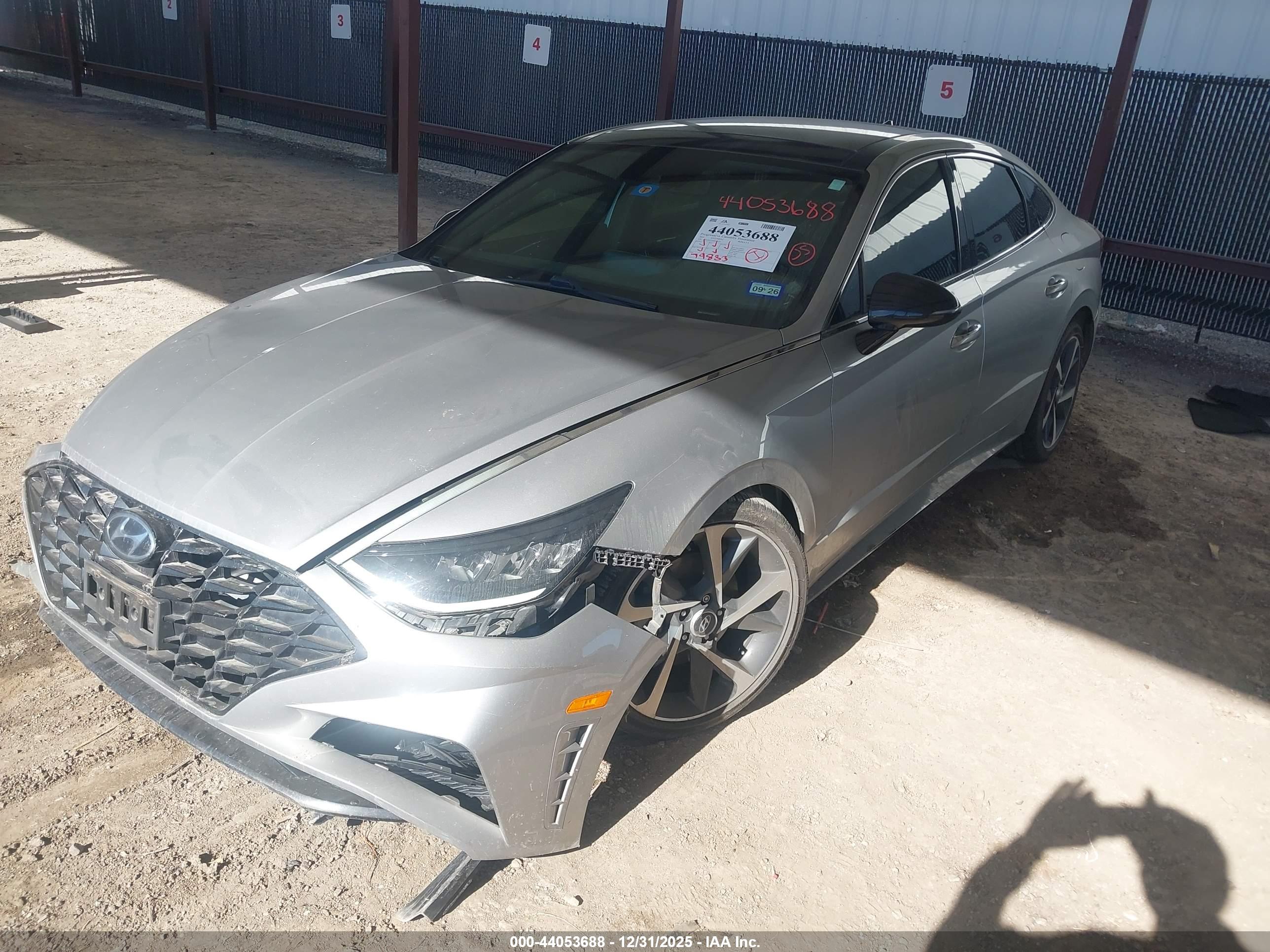 HYUNDAI SONATA image 2