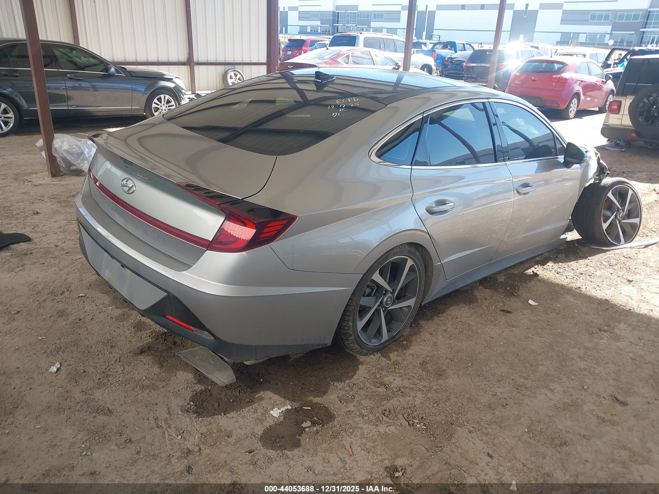 HYUNDAI SONATA image 4