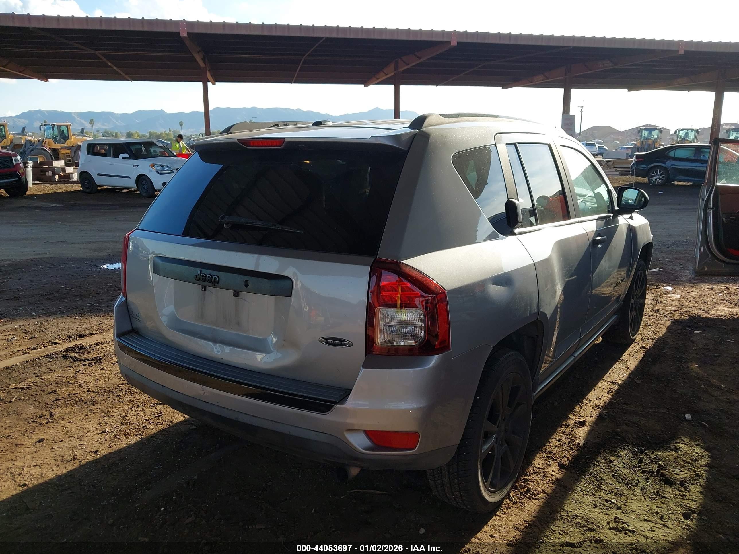 JEEP COMPASS image 4