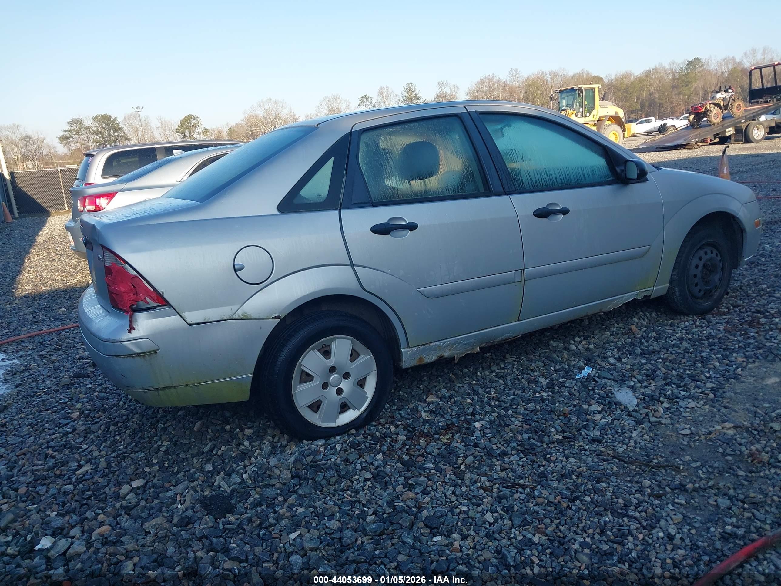 FORD FOCUS image 4