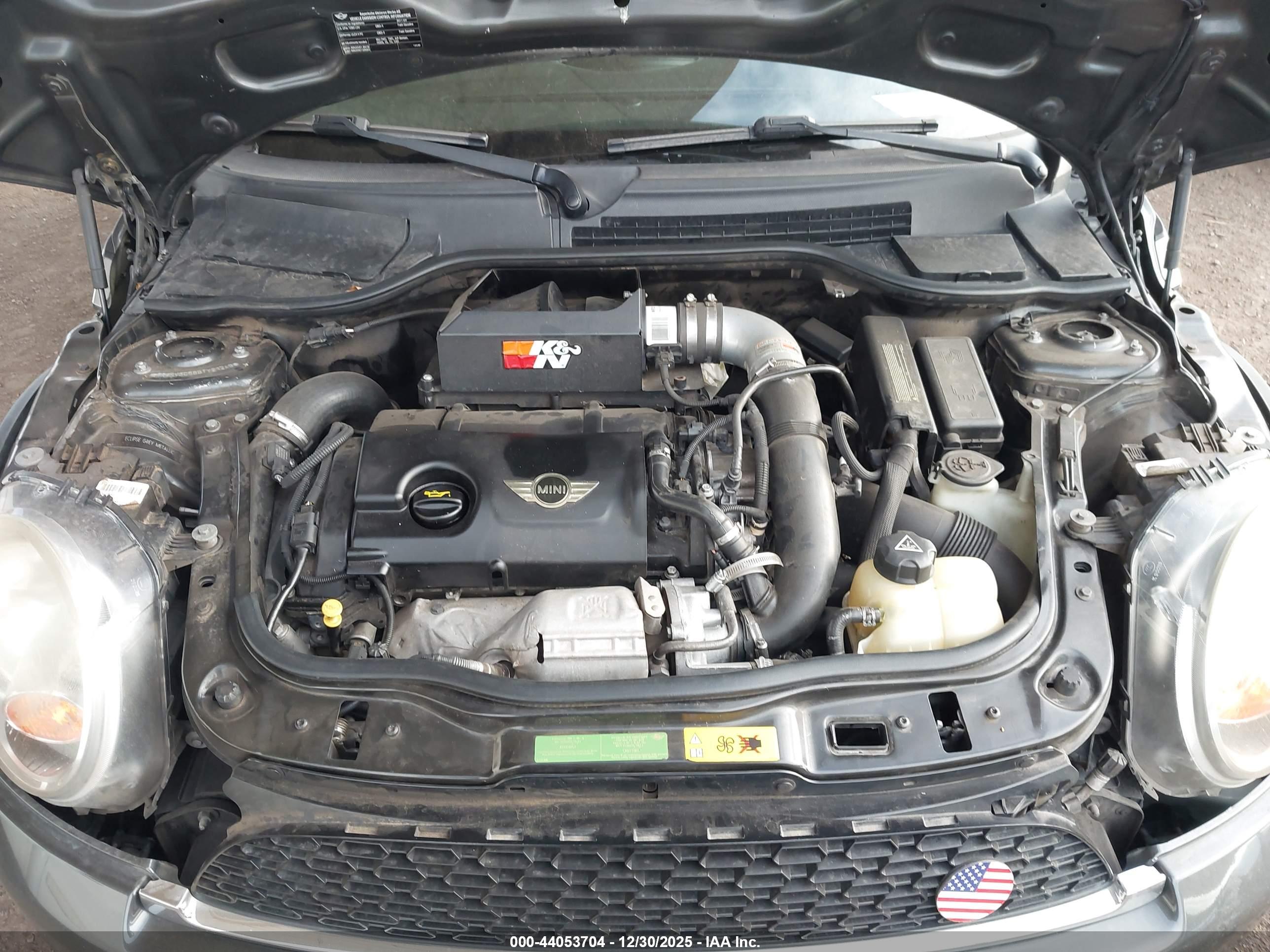 MINI COOPER image 10