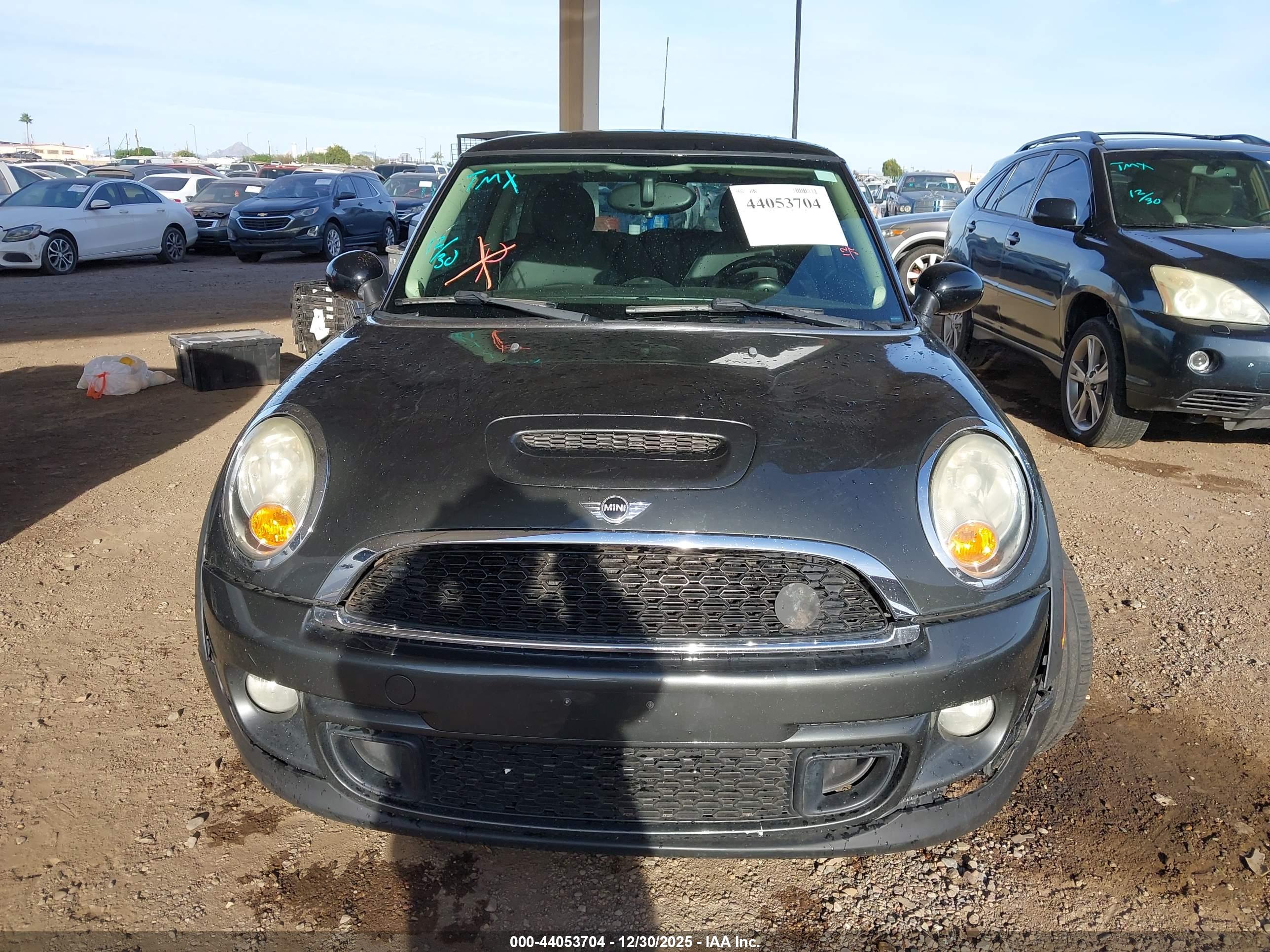 MINI COOPER image 6