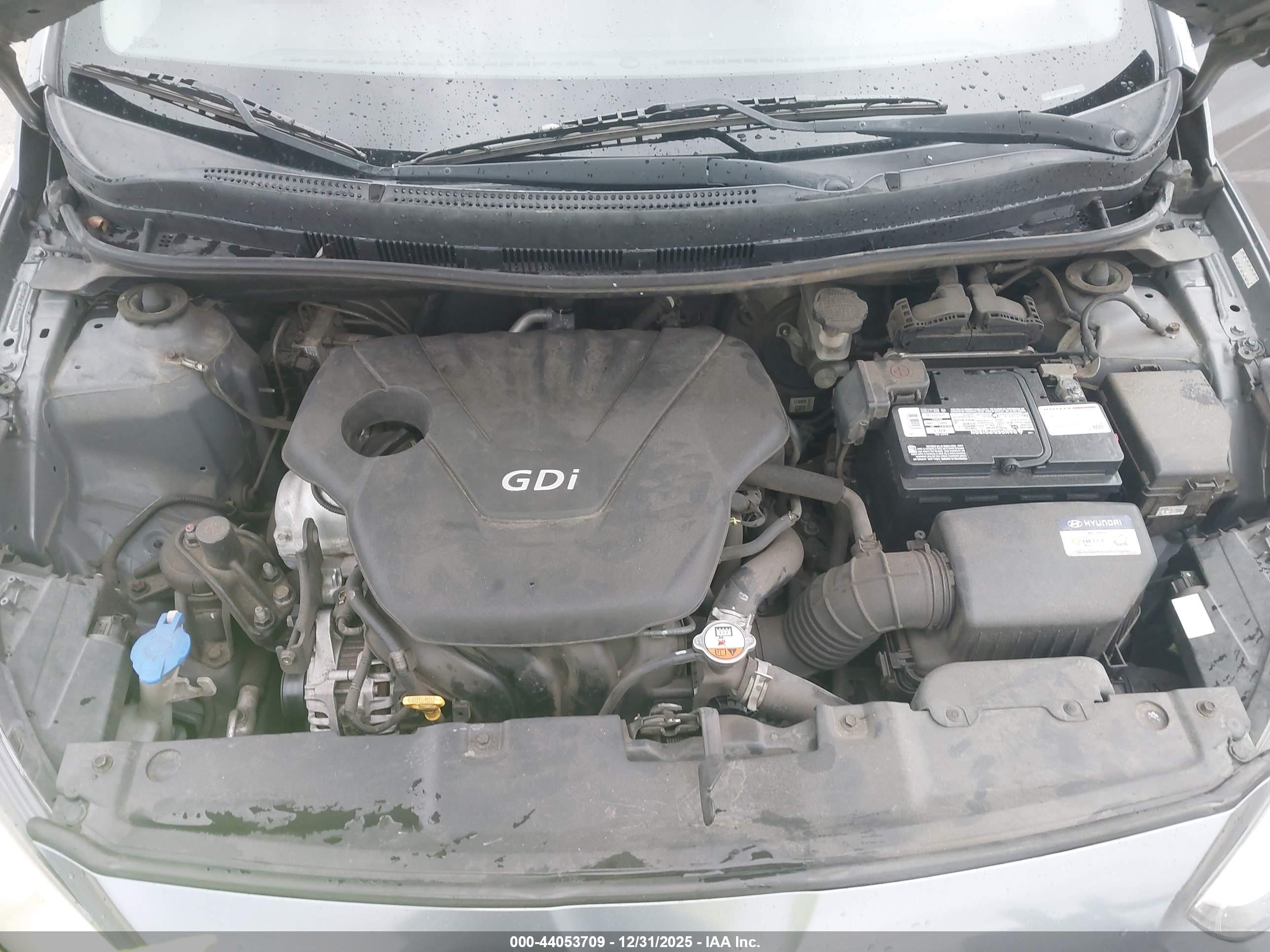 HYUNDAI ACCENT image 10