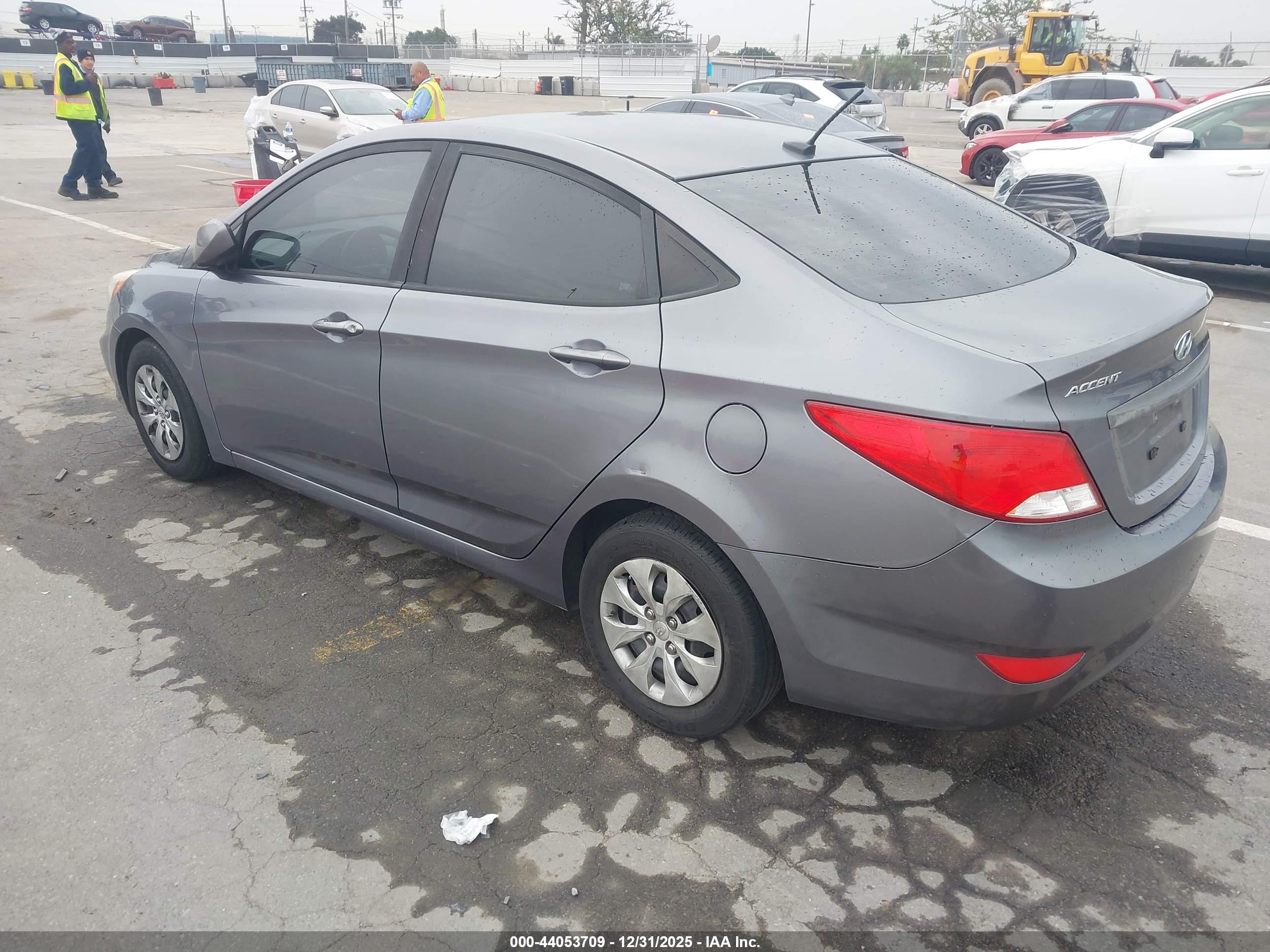 HYUNDAI ACCENT image 3
