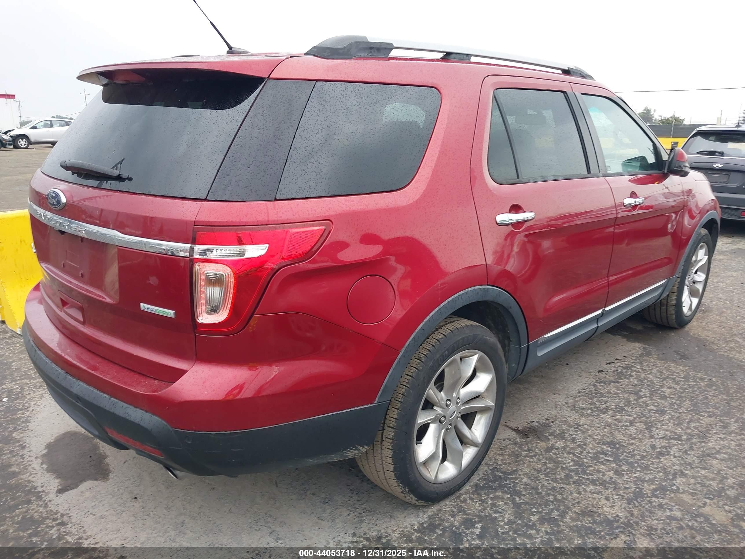 FORD EXPLORER image 4
