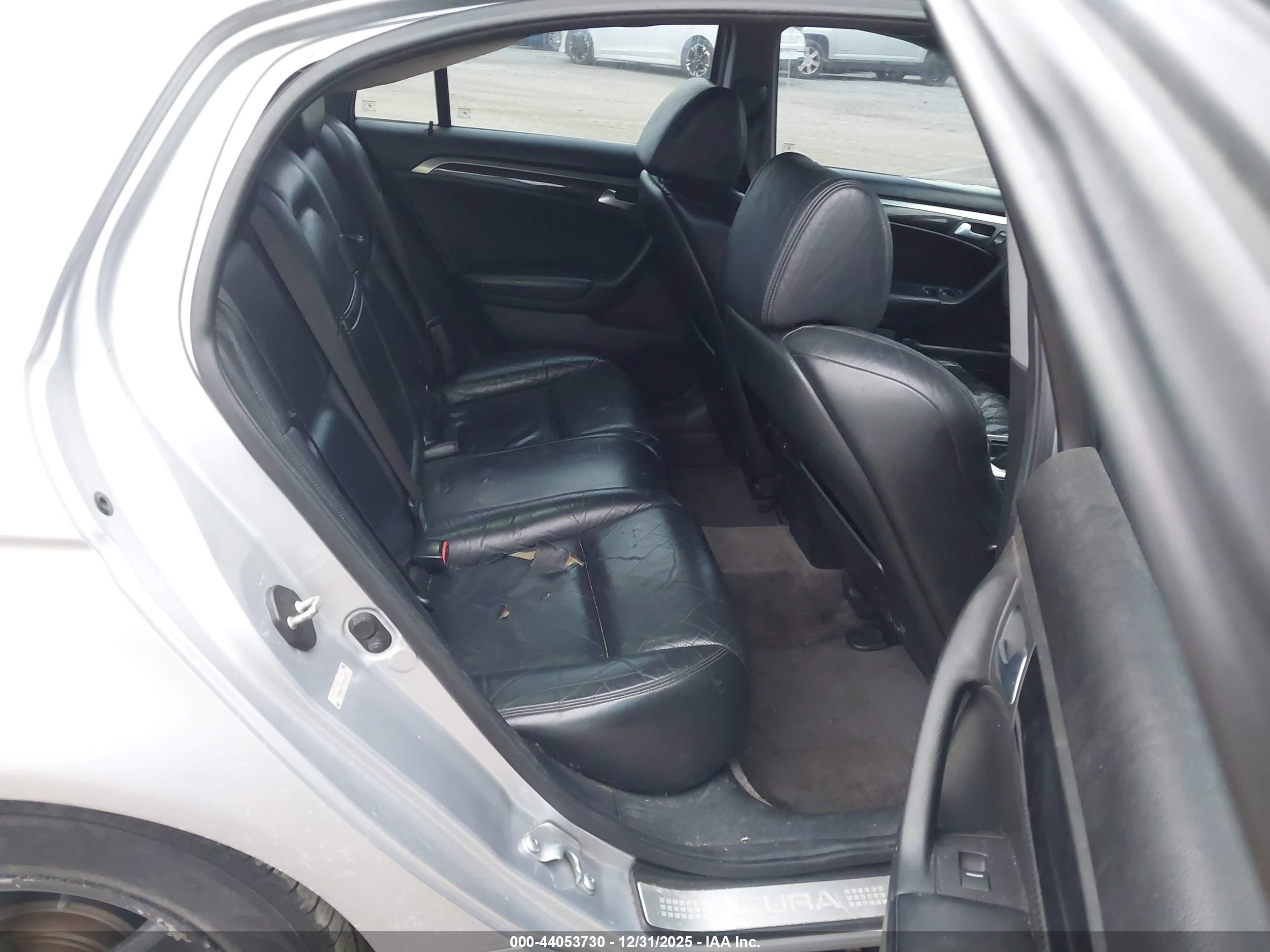 ACURA TL image 8