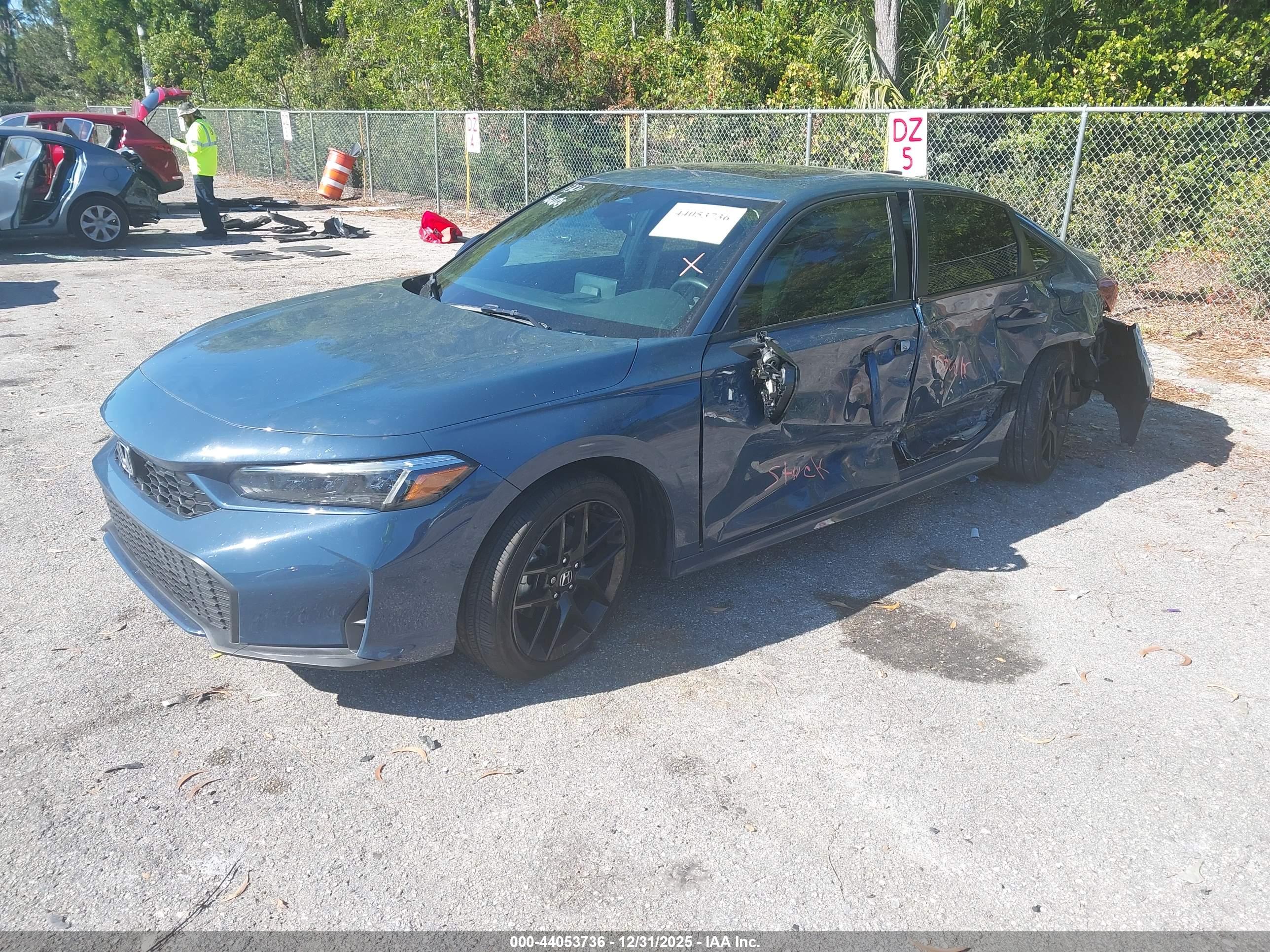HONDA CIVIC image 2