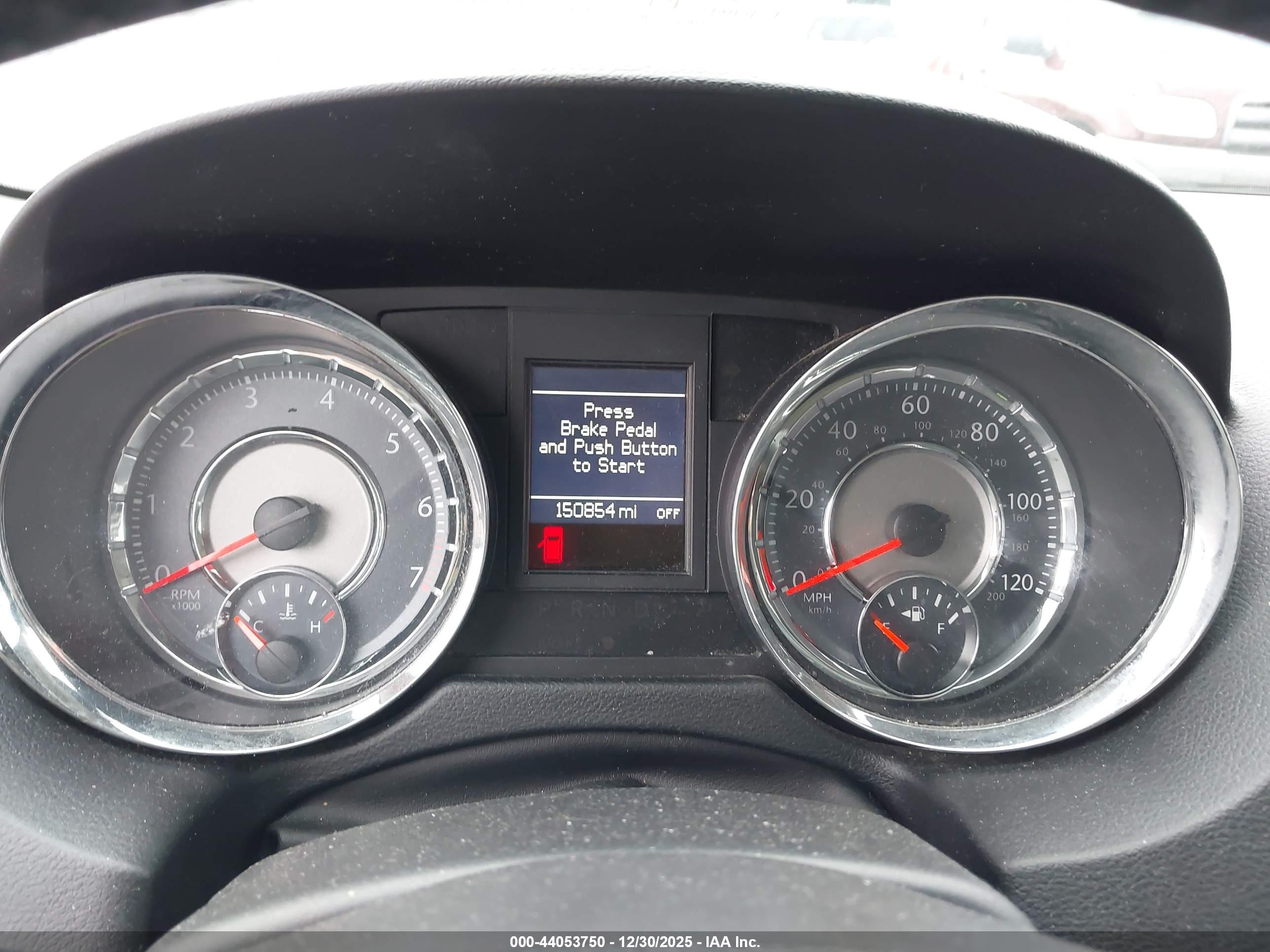 CHRYSLER TOWN image 7