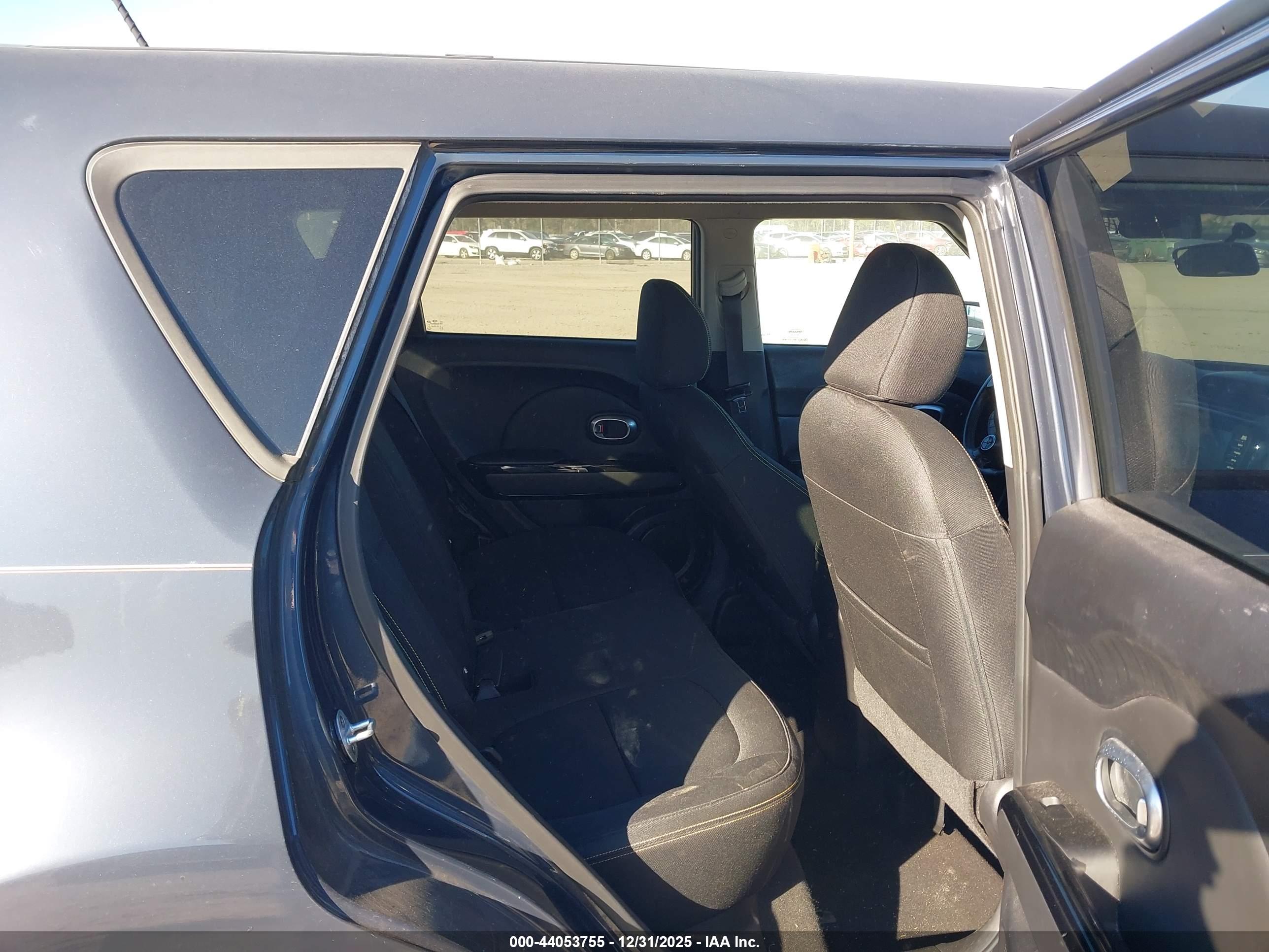 KIA SOUL image 8