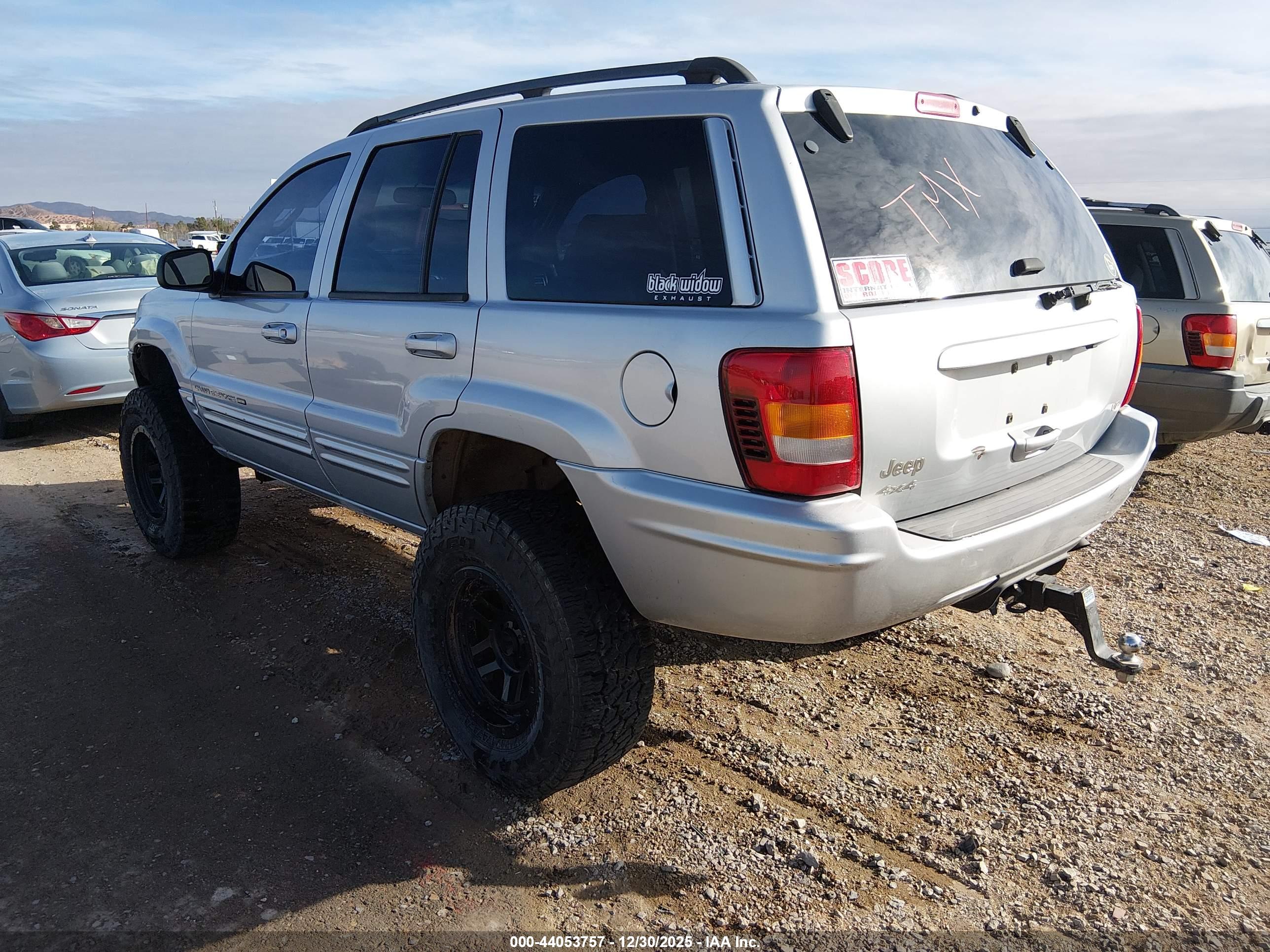 JEEP GRAND image 3