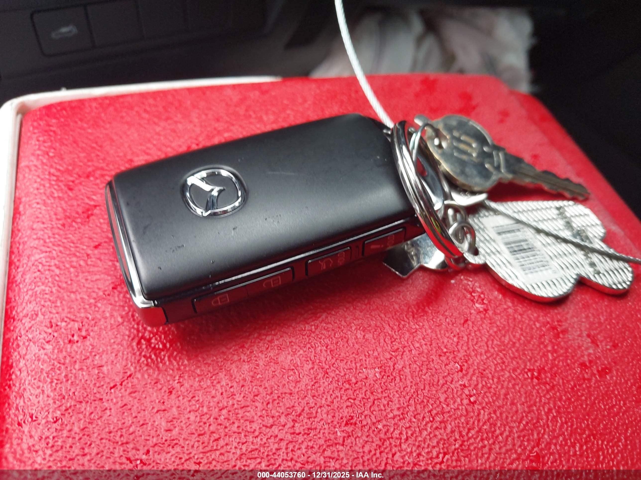 MAZDA CX-50 image 11