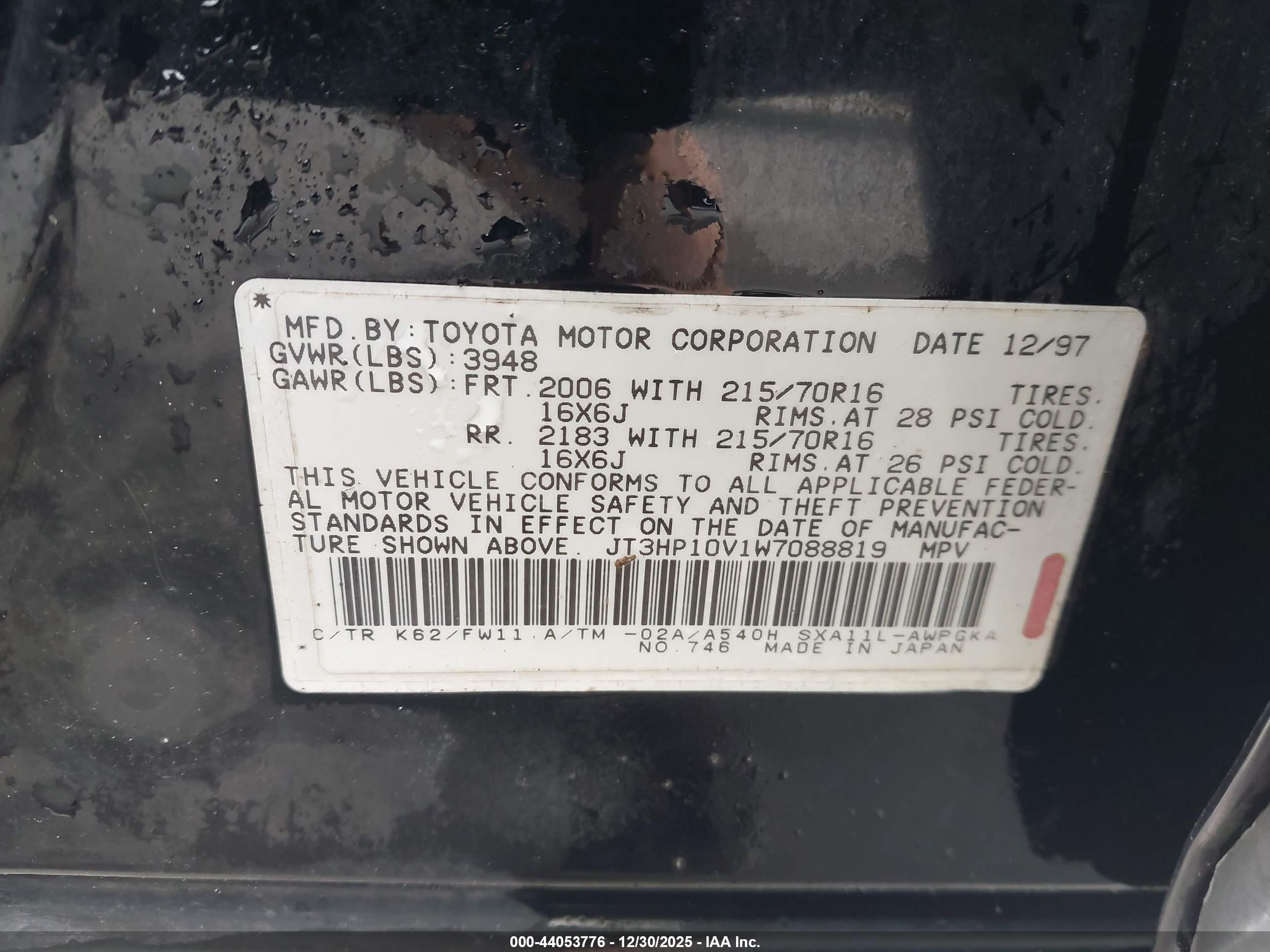 TOYOTA RAV4 image 9