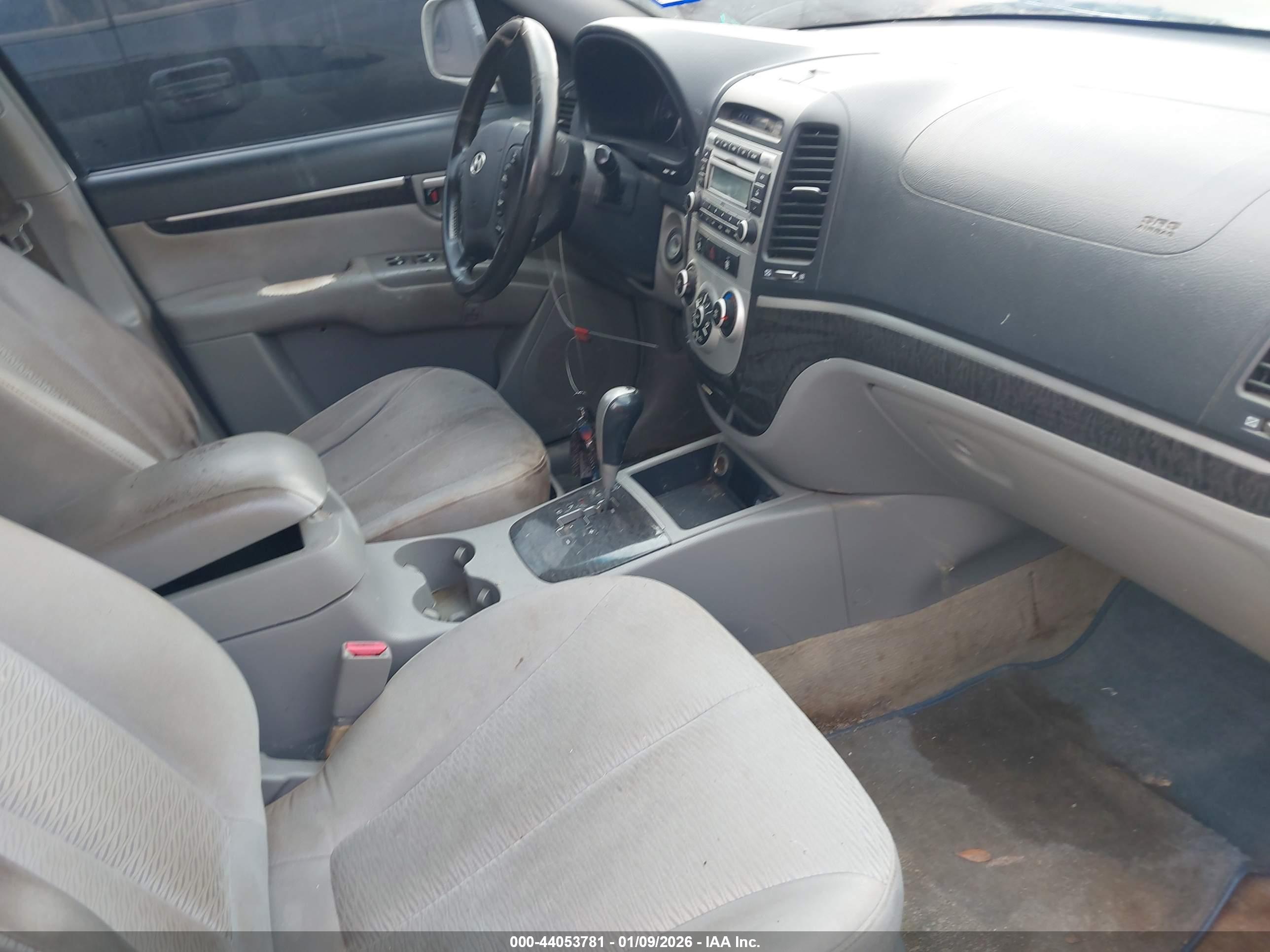 HYUNDAI SANTA image 5