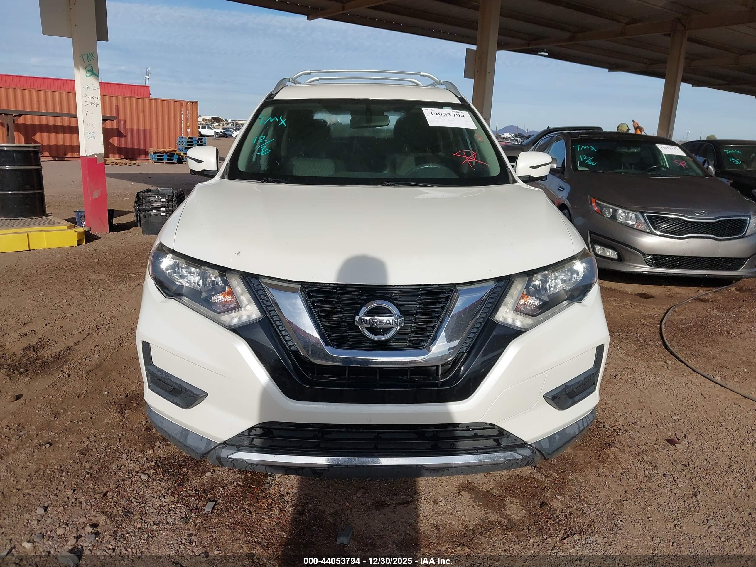 NISSAN ROGUE image 6