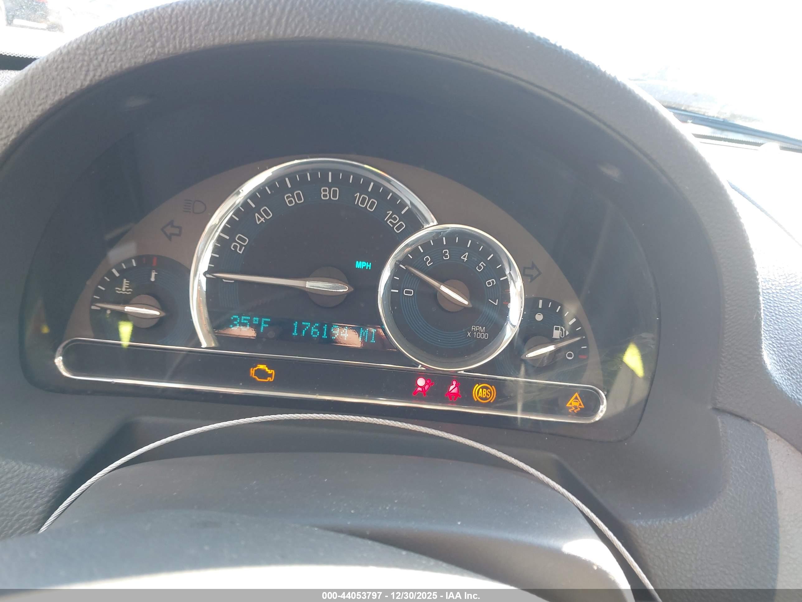 CHEVROLET HHR image 7