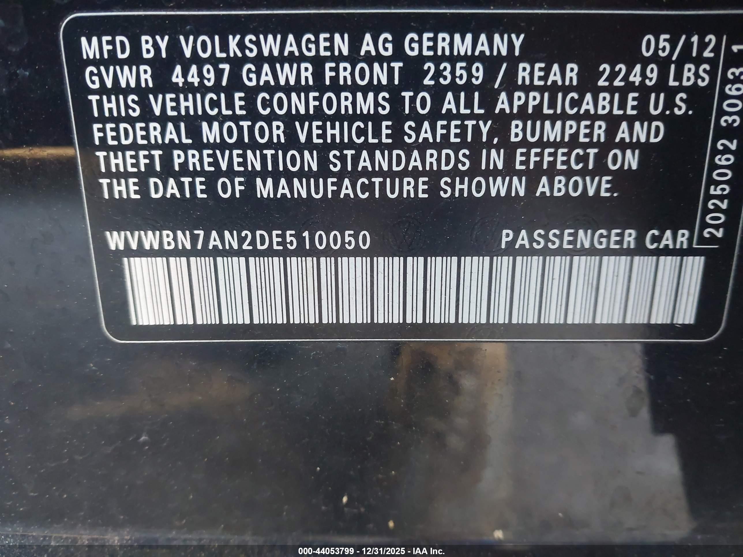 VOLKSWAGEN CC image 9