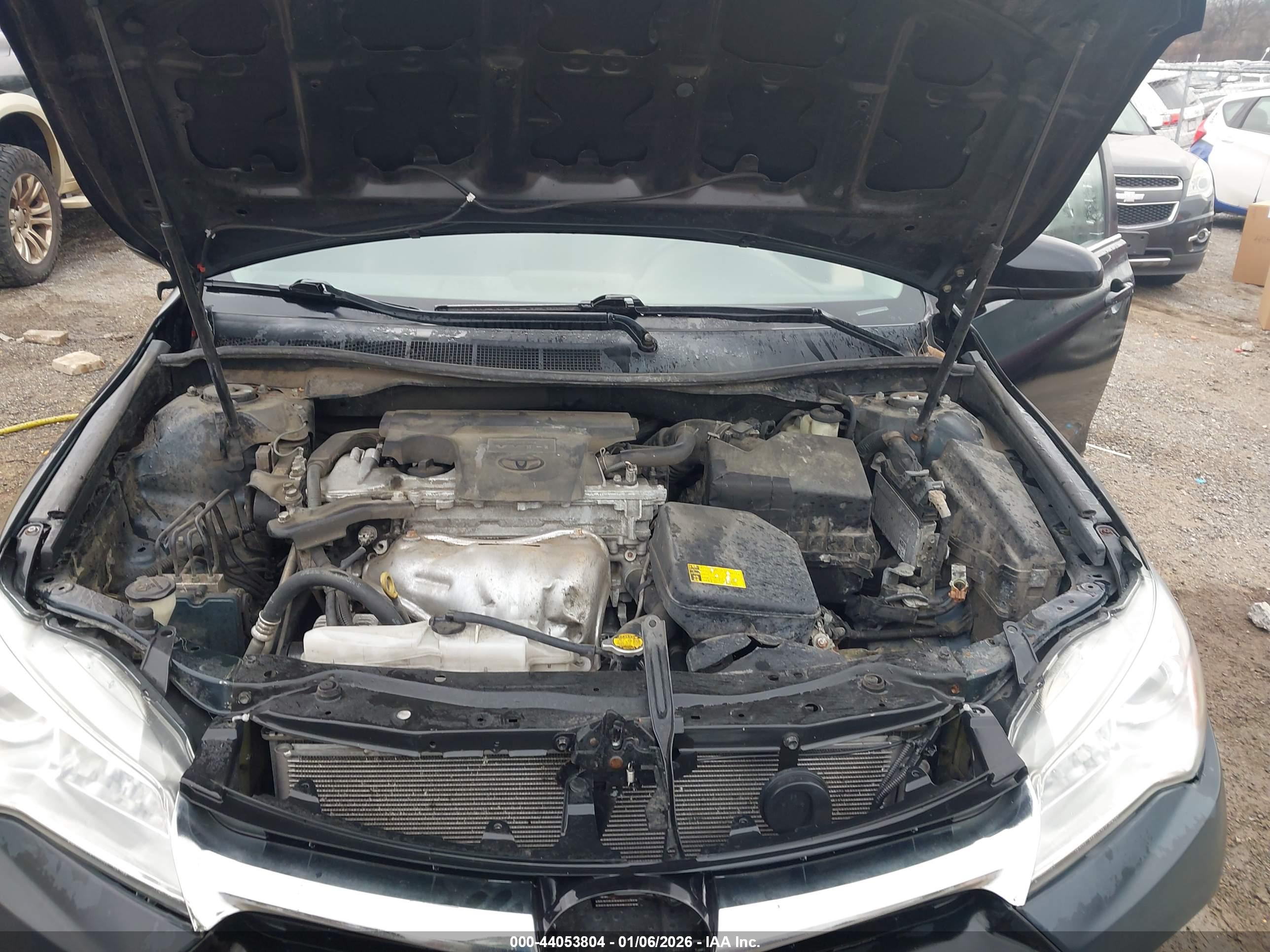 TOYOTA CAMRY image 10